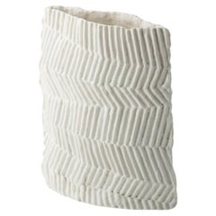LANDSCAPE 12 - A vase that tells a story of light, matter and silence