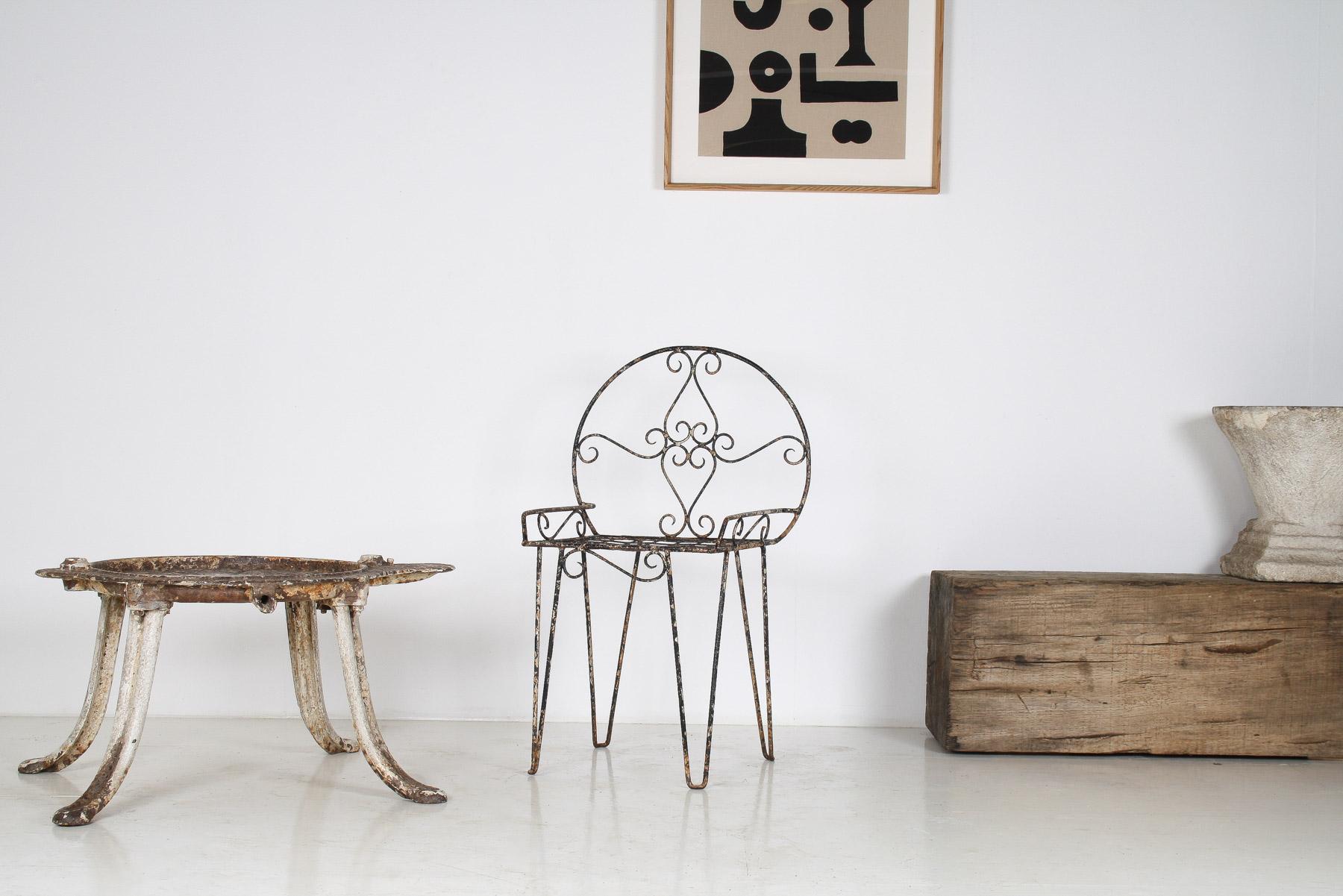 Chaise décorative en métal à volutes en fer forgé avec peinture Patina rustique en vente 3