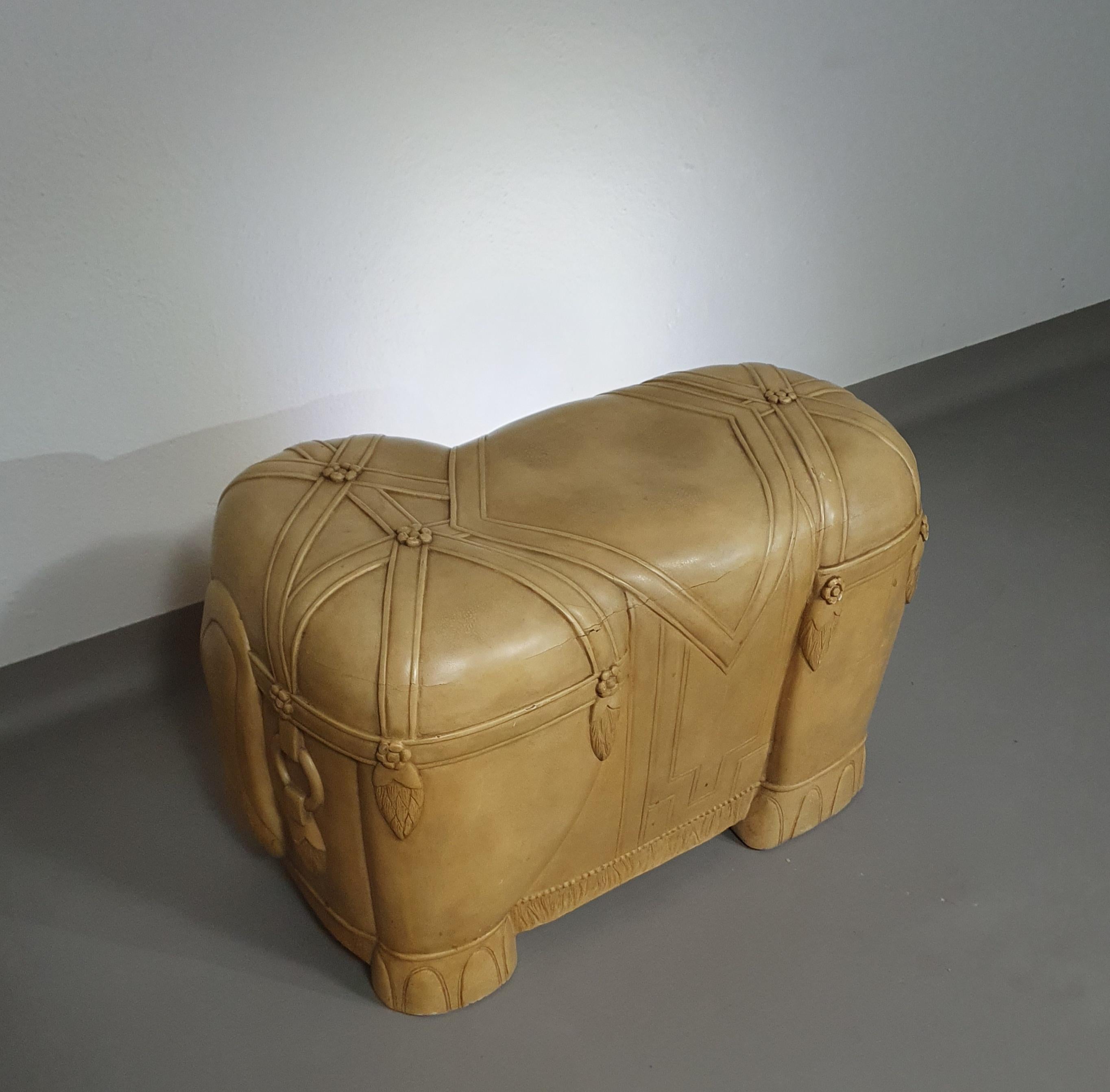 Decorative wood and resin elephant form table For Sale 14