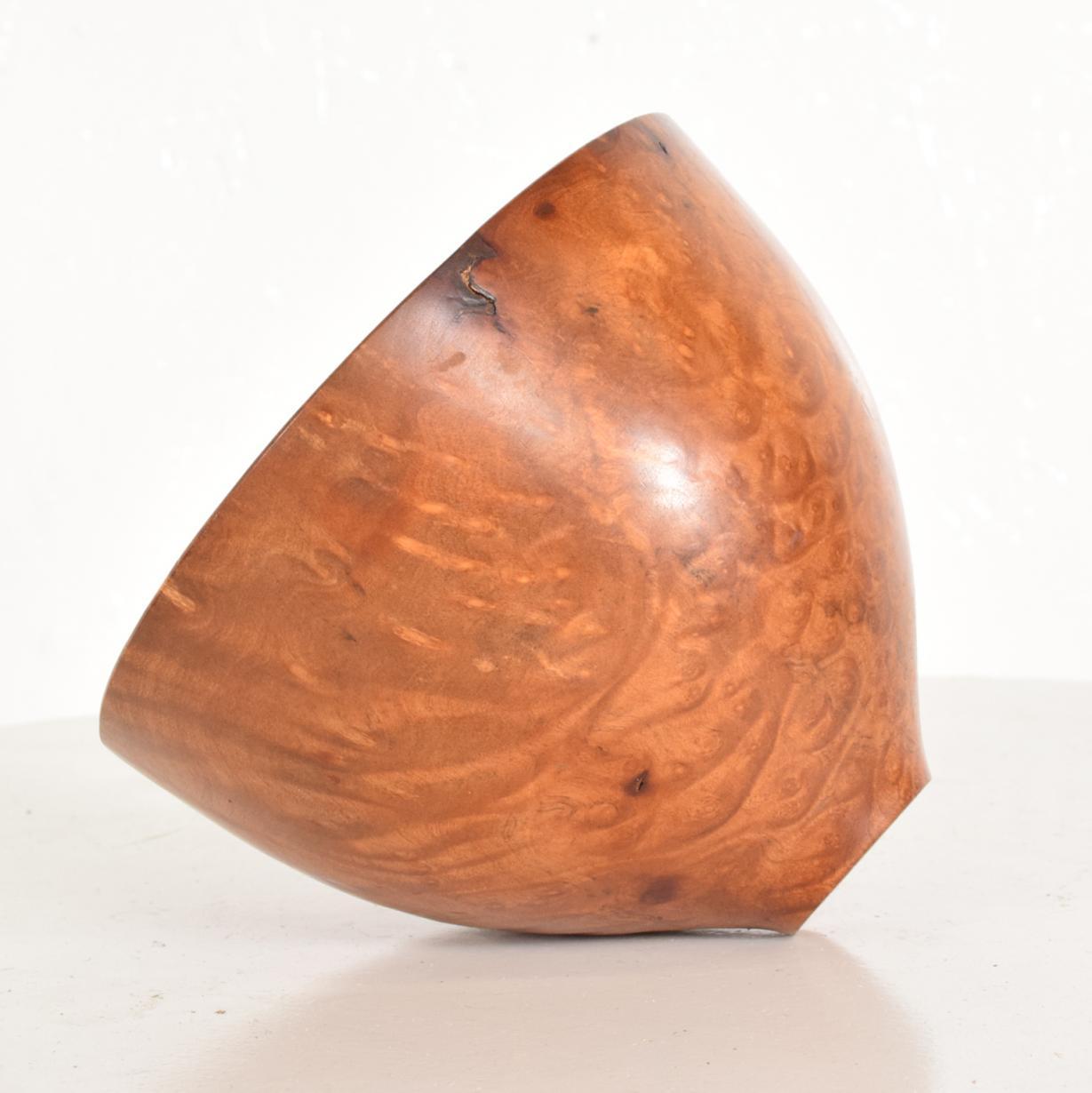 American Decorative Wood Bowl in Madrone Wood Signed Jim Misenko