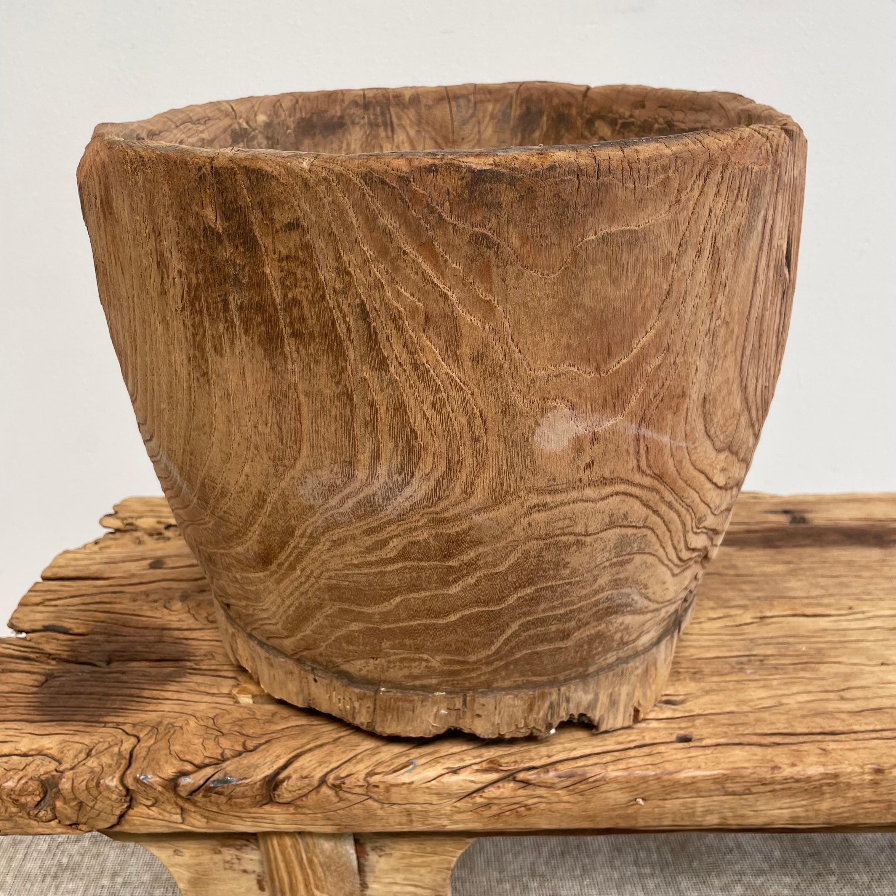 Dekorative Stumpfschale aus Holz im Zustand „Gut“ im Angebot in Brea, CA