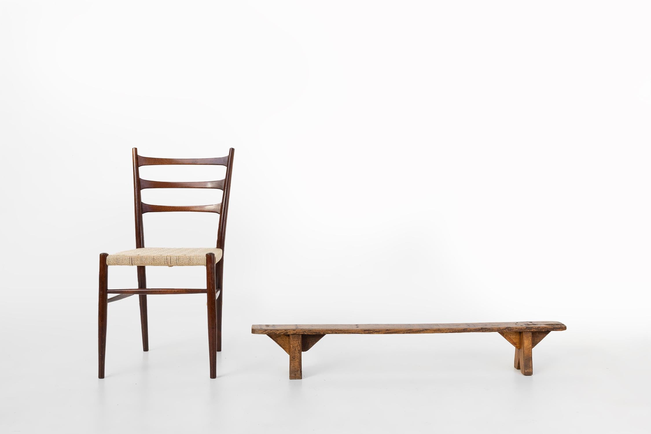 Francia / 1850 / panca / legno / rustico / metà secolo

Bellissima panca bassa rustica realizzata in legno massiccio in Francia intorno al 1850. Sulle eleganti gambe e con una bella patina sul legno. u2028
Nella nostra collezione abbiamo 3 panche
