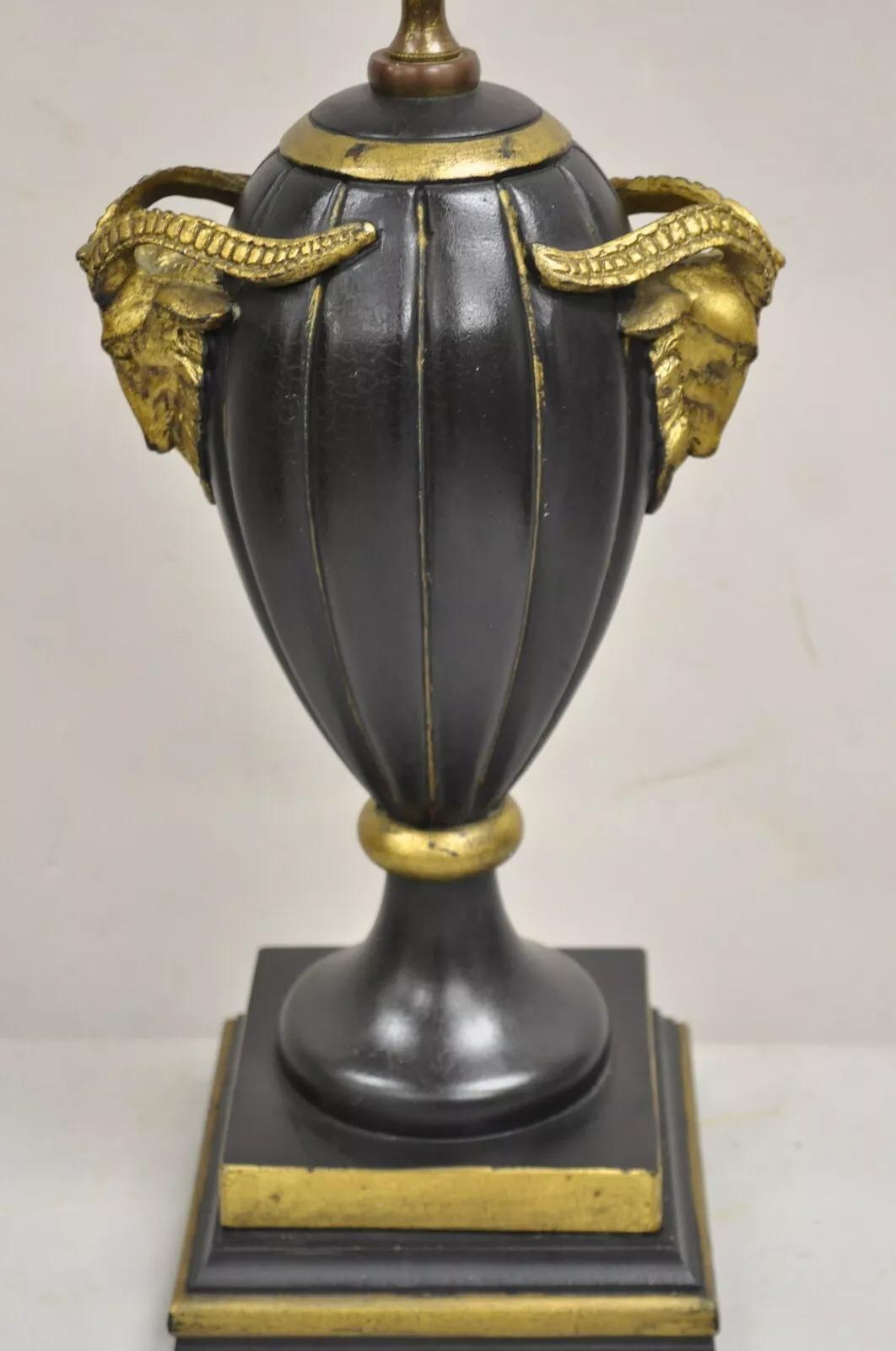 Unknown Decorator Chelsea House Neoclassical Style Black & Gold Table Lamp w/ Rams For Sale