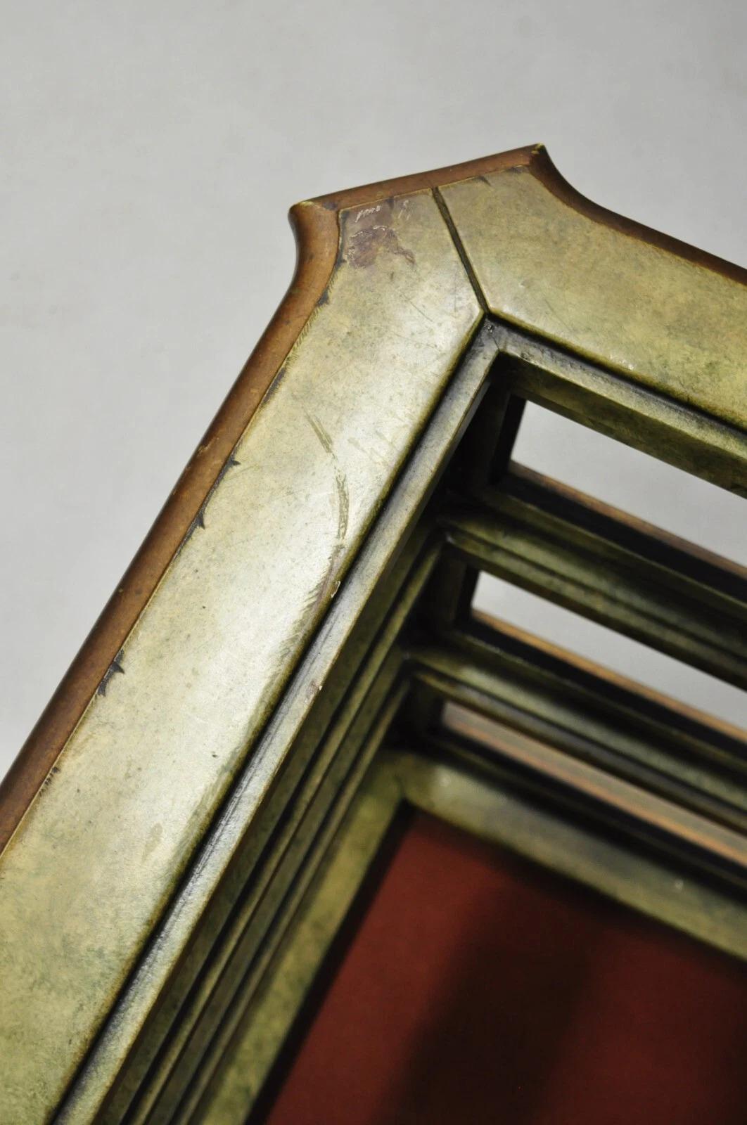 Decorator Italian Mediterranean Green Painted 3 Tier Glass Curio Side Table For Sale 4