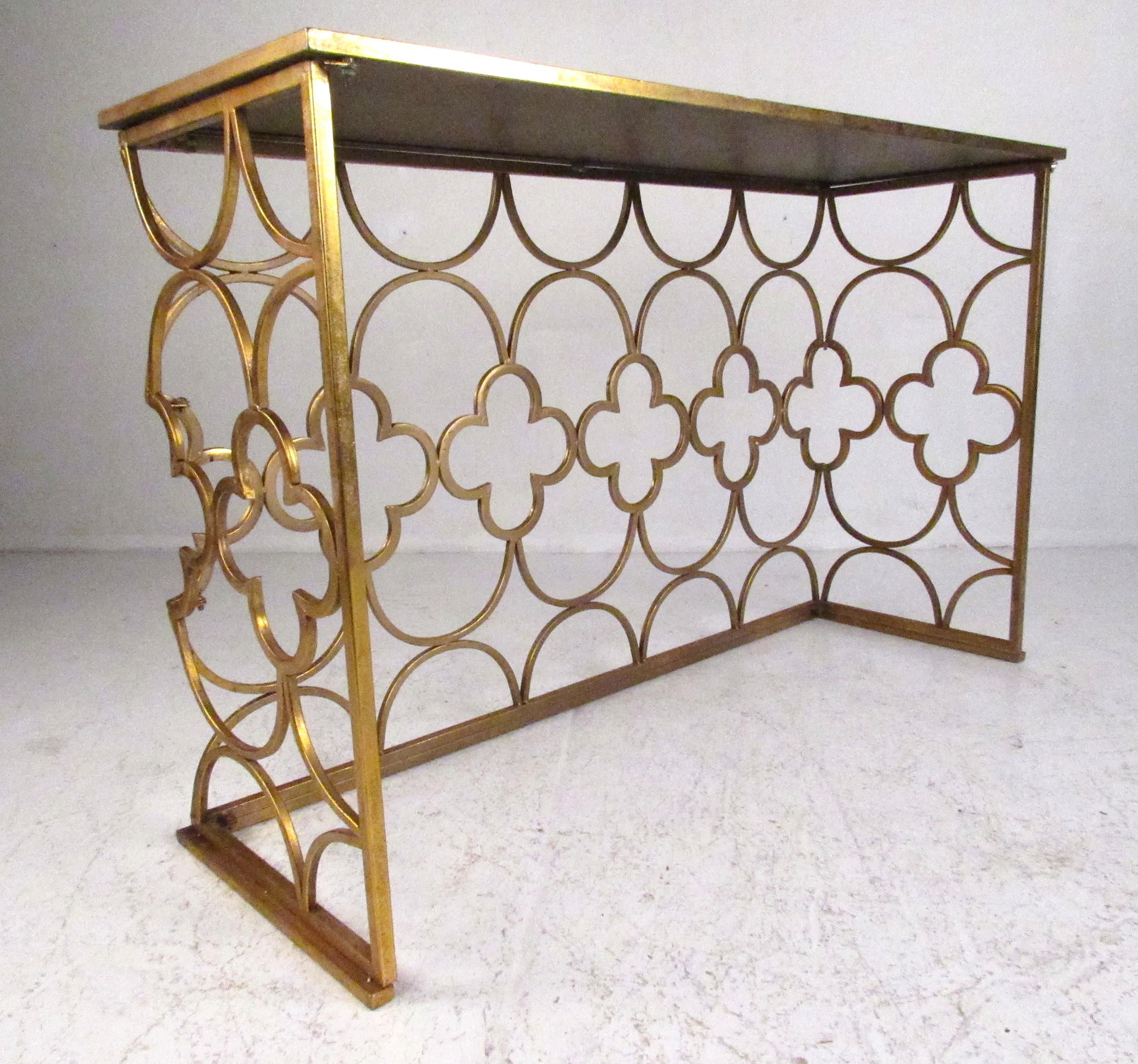 American Decorator Style Console Table with Mirrored Top For Sale