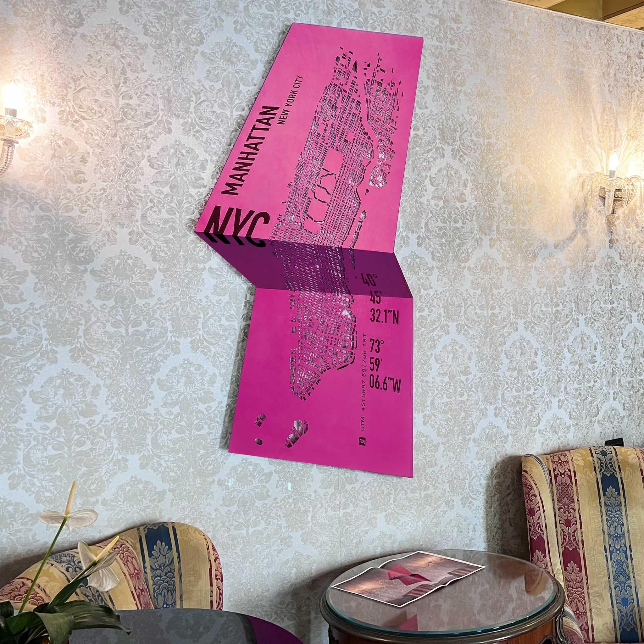 Moderne Décoration murale en cuir, plan de ville en 3D NY en vente