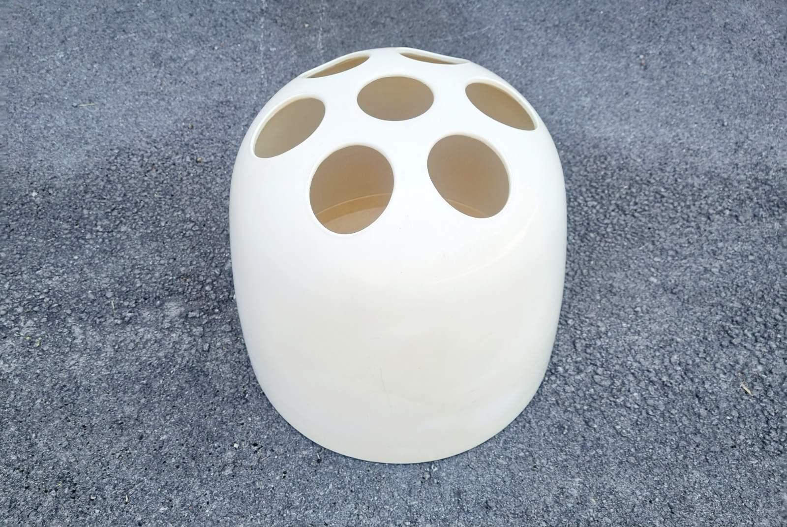 Dedalo Umbrella Stand Designed by Emme Gismondi Schweinberger for Artemide, 70s In Good Condition For Sale In Lucija, SI