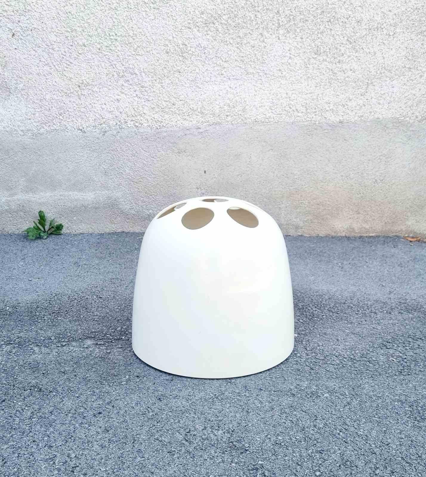 Plastic Dedalo Umbrella Stand Designed by Emme Gismondi Schweinberger for Artemide, 70s For Sale