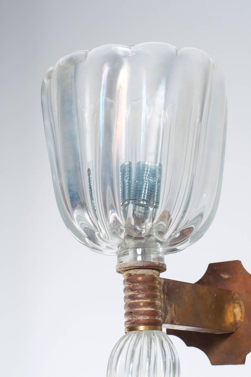 Italienische venezianische Wandleuchter aus geblasenem Muranoglas in schillernder Farbe, 1960er Jahre im Zustand „Hervorragend“ im Angebot in Villaverla, IT