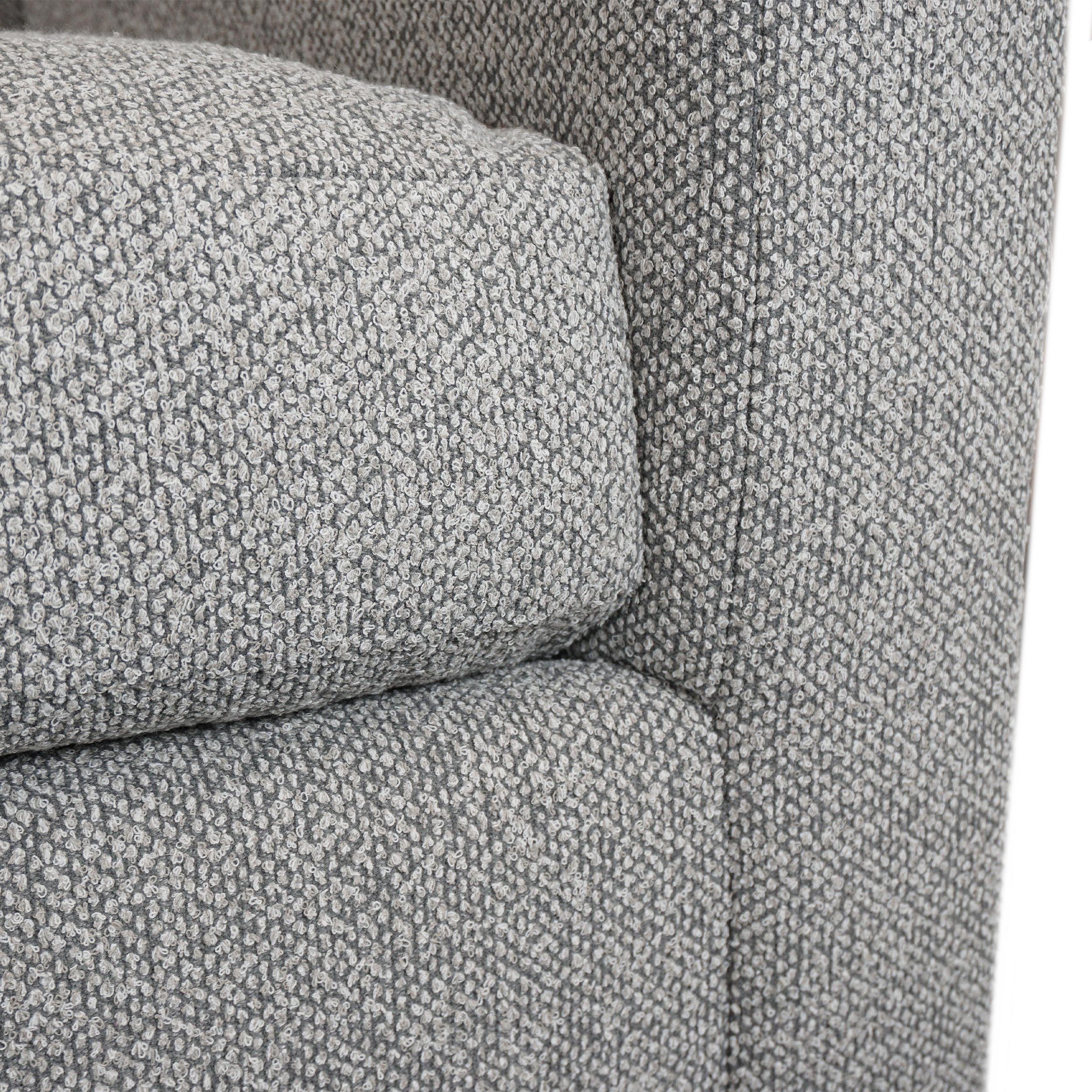 Tiefes und hohes Sofa im Angebot 7