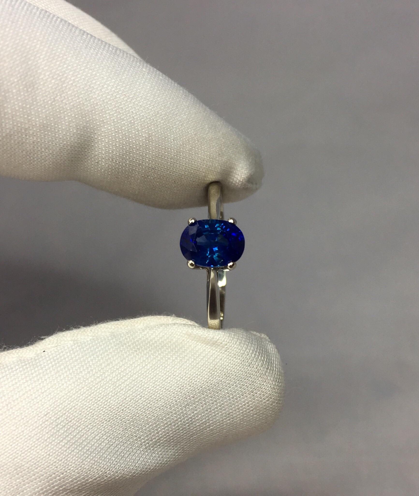 Stunning natural blue ceylon sapphire set in a beautiful 14k white gold solitaire ring. 

1.16 carat stone with a stunning and unique blue colour and excellent clarity, very clean stone.

Ring size M1/2. The ring is re-sizeable.

Standard heated