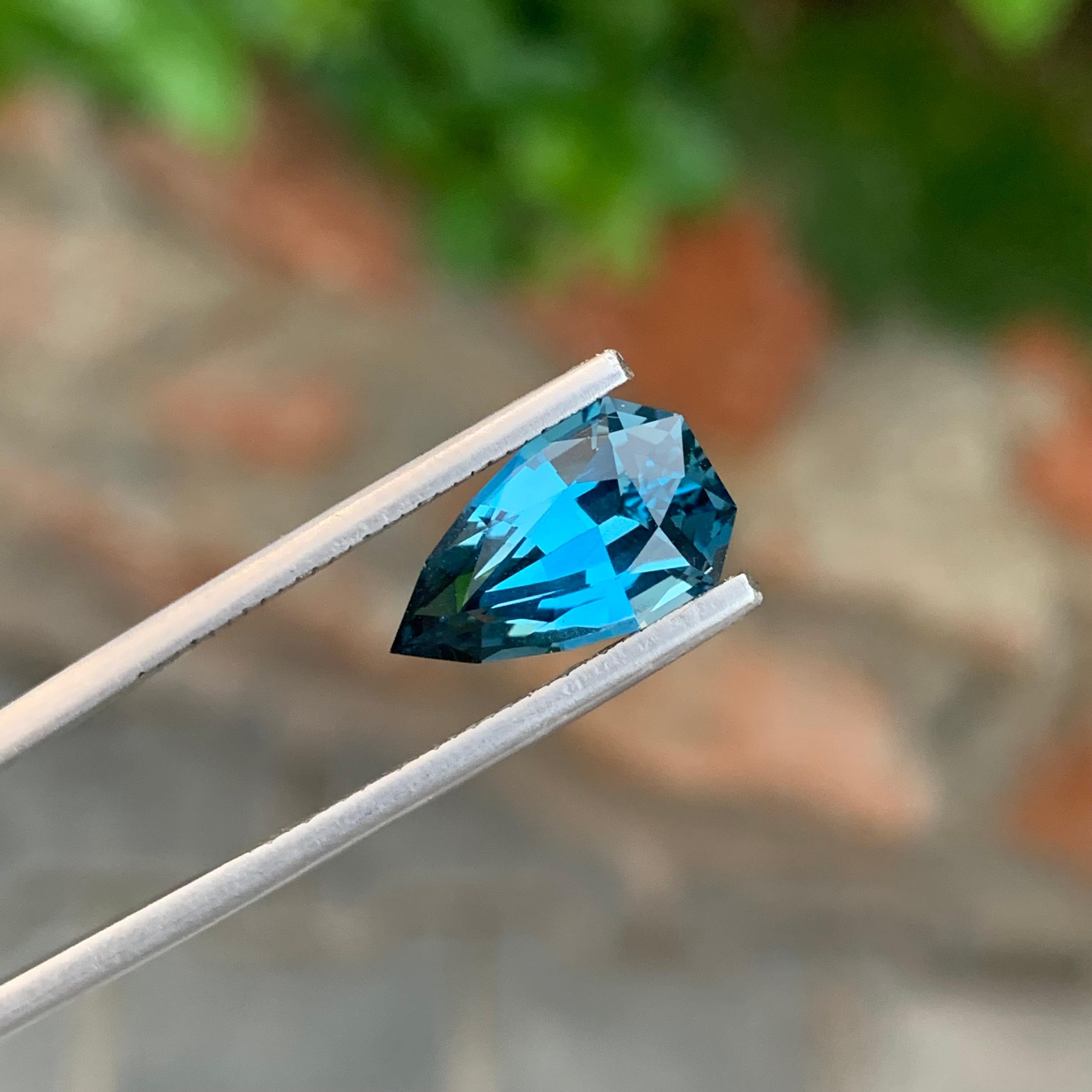Arts and Crafts Deep Blue 4.05 Carat Stunning Loose London Blue Topaz Pear Shape Gemstone For Sale
