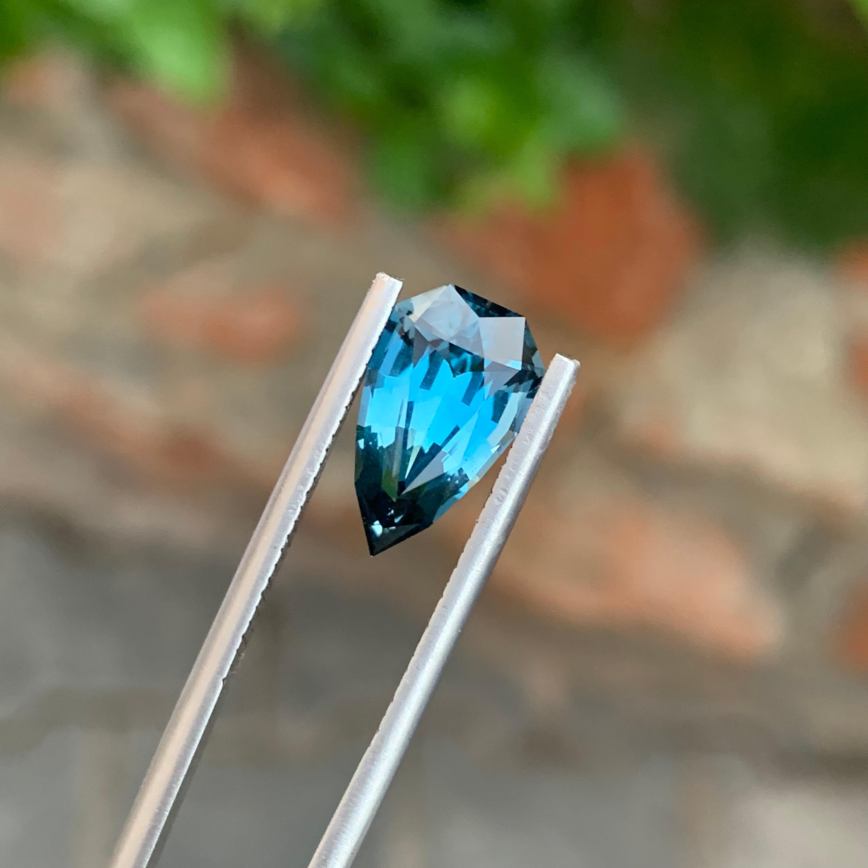 Pear Cut Deep Blue 4.05 Carat Stunning Loose London Blue Topaz Pear Shape Gemstone For Sale