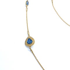 Deep Blue Aquamarine and Diamond Necklace Set in 20 Karat Yellow Gold