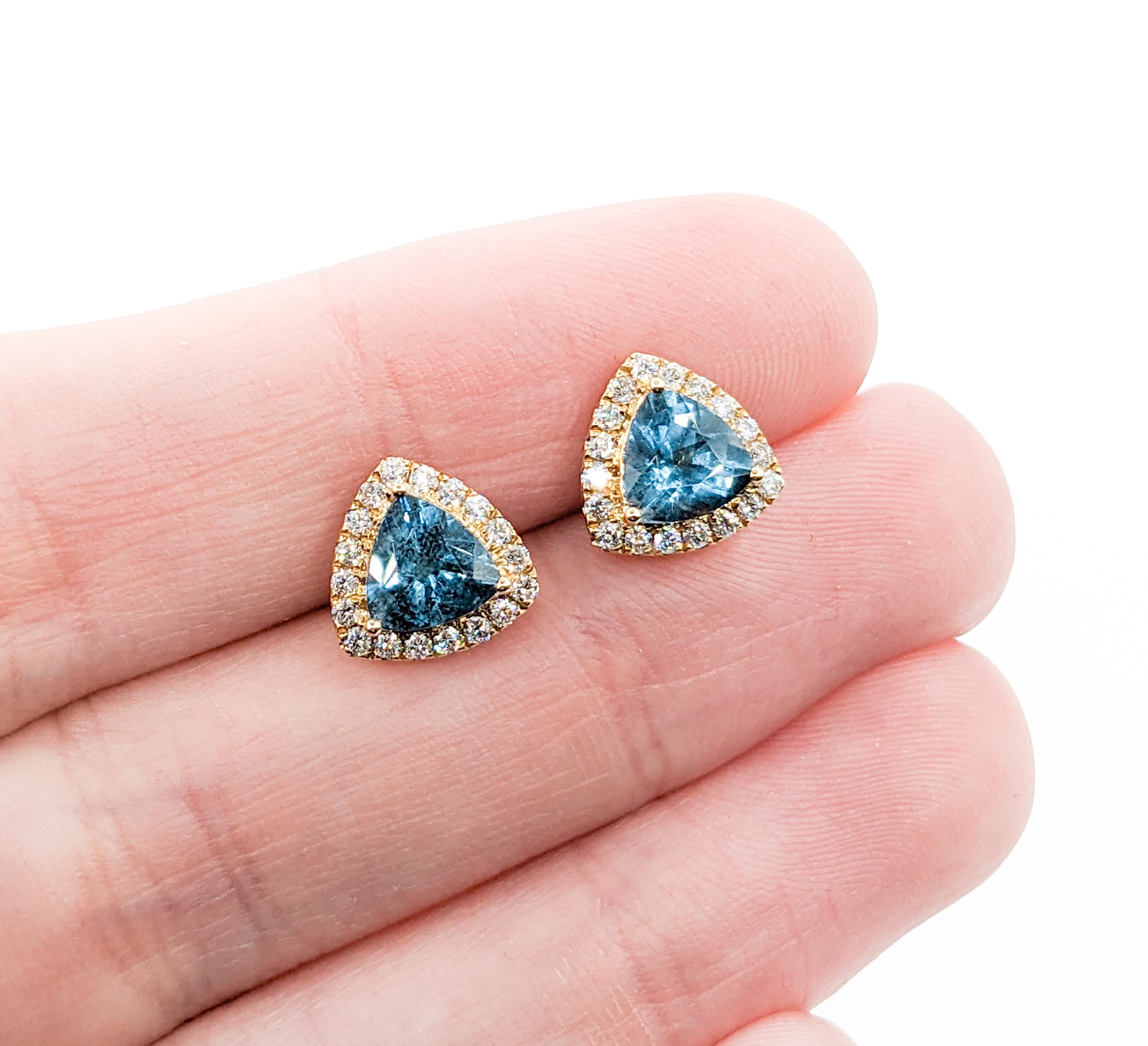 Deep Blue Aquamarine & Diamond Stud Earrings In New Condition For Sale In Bloomington, MN