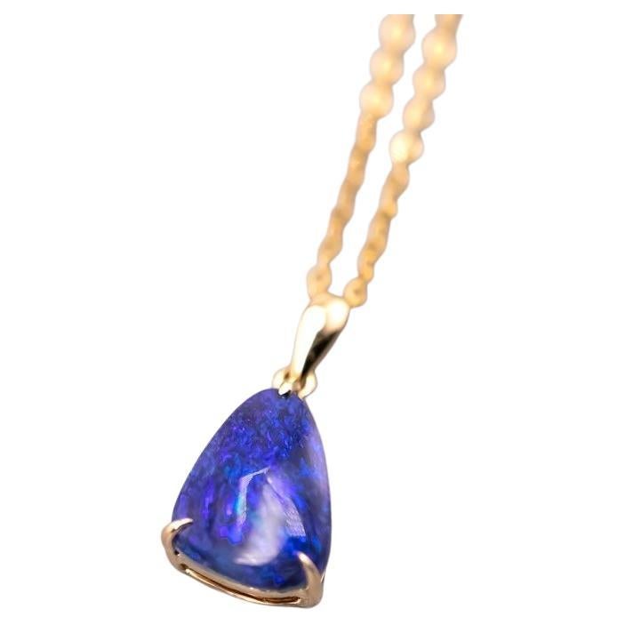 Collar Colgante Ópalo Negro Australiano Azul Profundo Oro Amarillo 18K