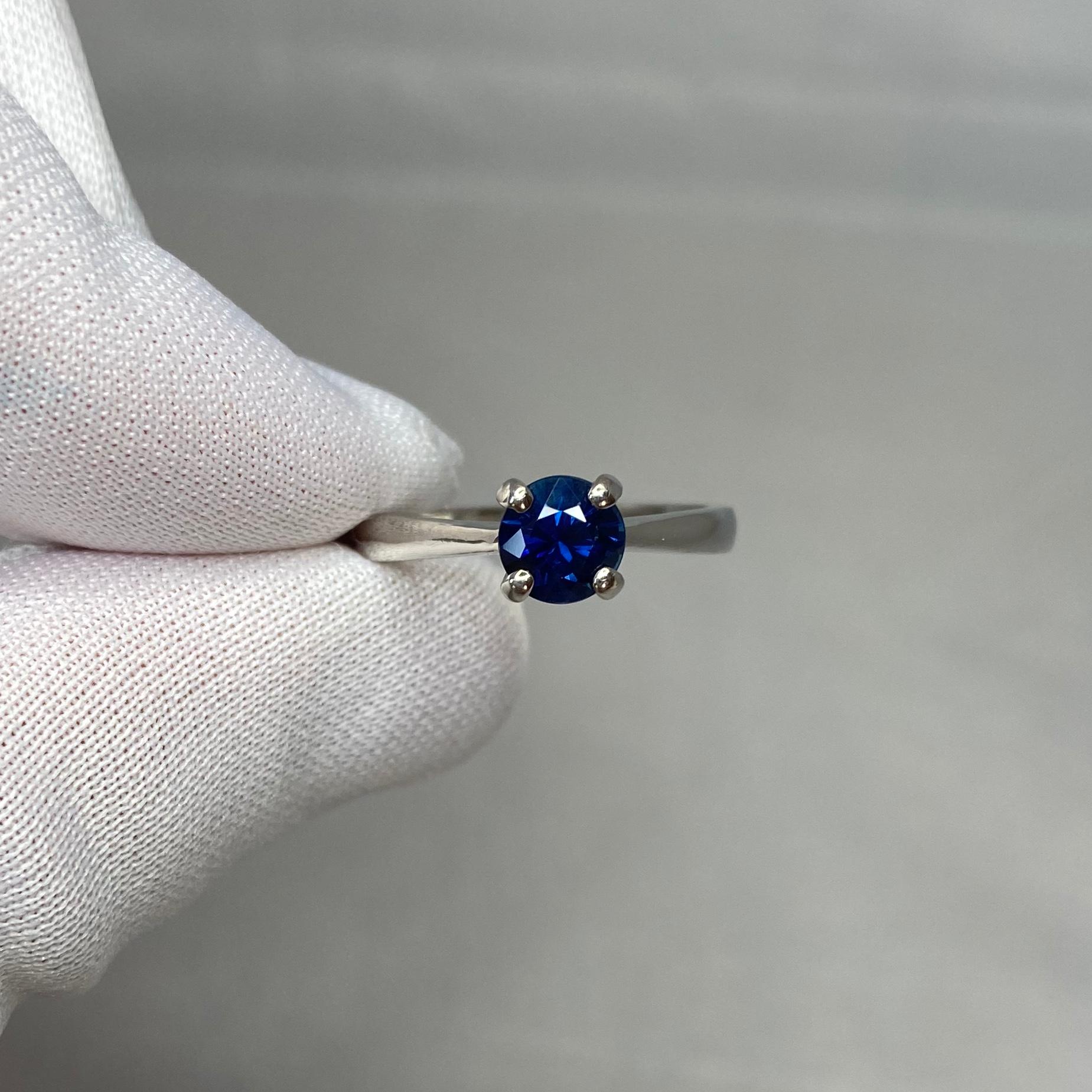 Deep Blue Australian Sapphire 1.02 Carat Solitaire Round Cut Platinum Ring 2