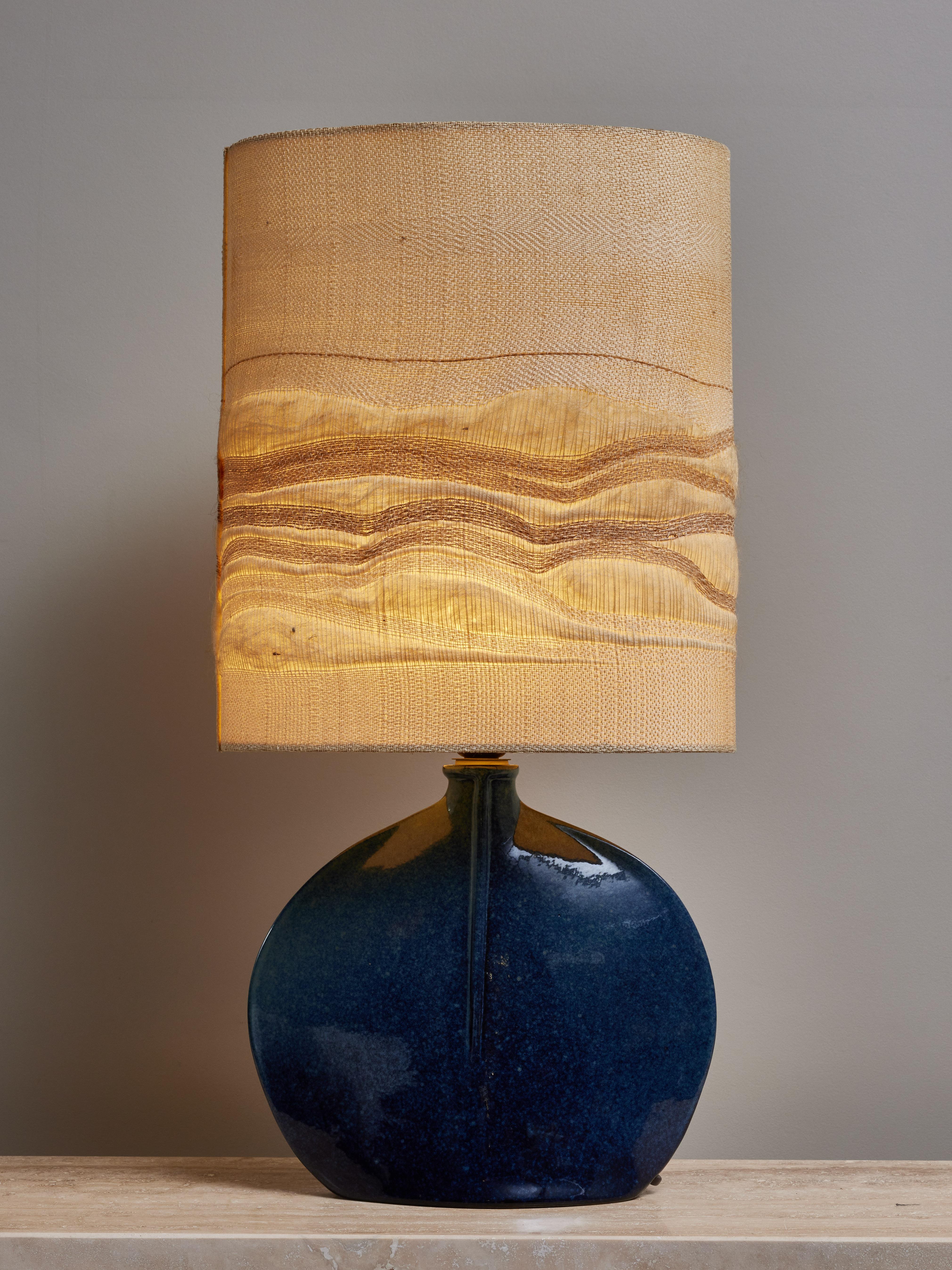 Mid-Century Modern Deep Blue Ceramic Table Lamp with Vintage Shade For Sale