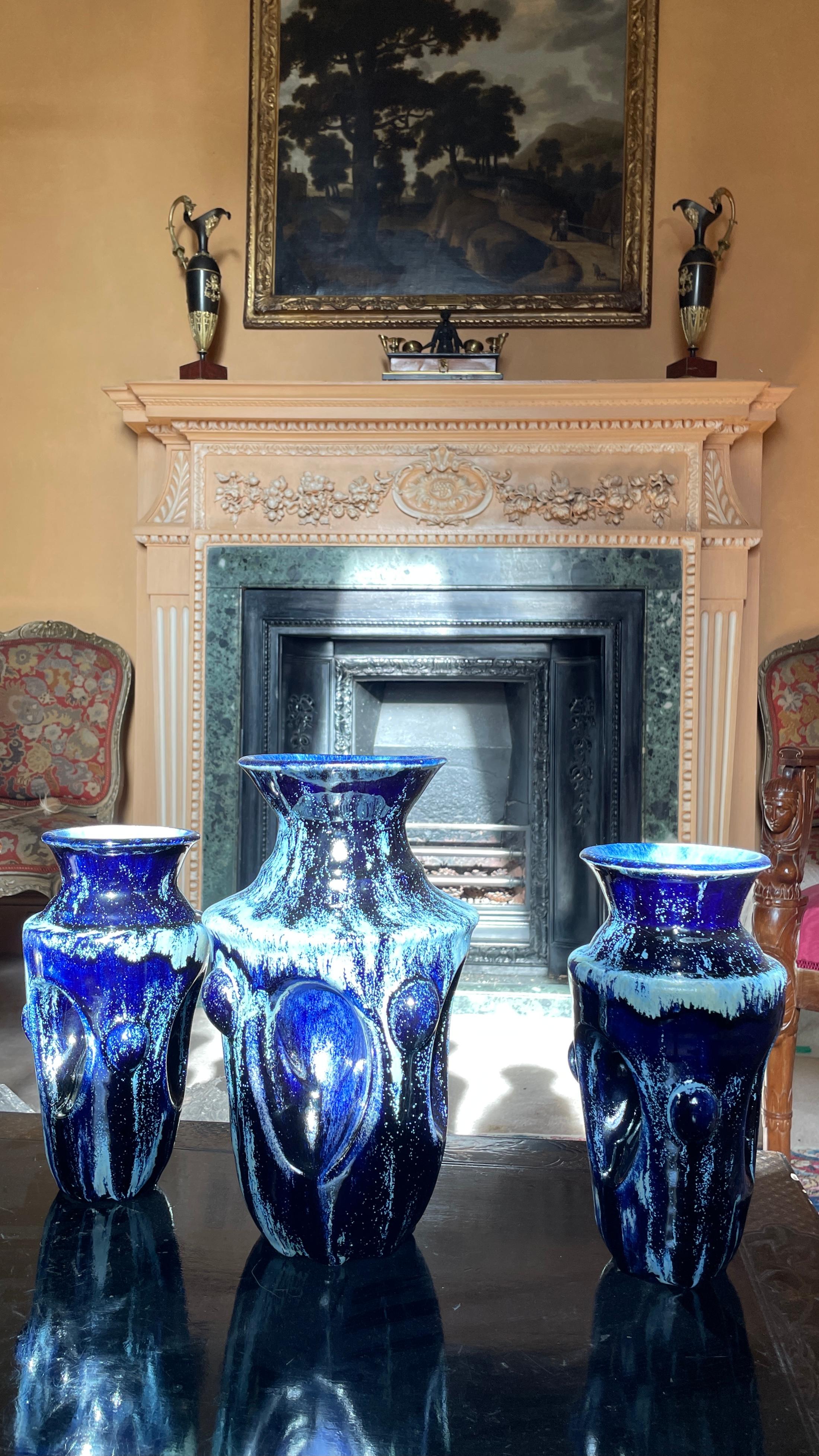 Deep Blue Garniture of Three Vases Contemporary 21st Century Italian Unique For Sale 6