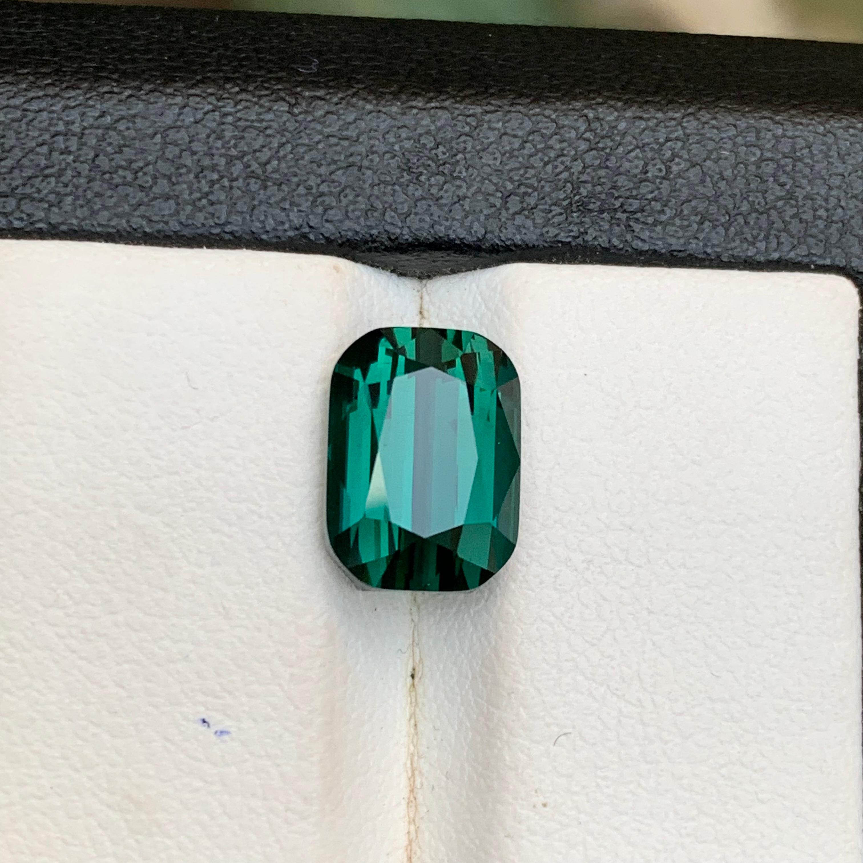 Tiefblauer grüner Turmalin 4.81 Ct Cushion Cut Natürlicher loser Edelstein für Ring im Angebot 4