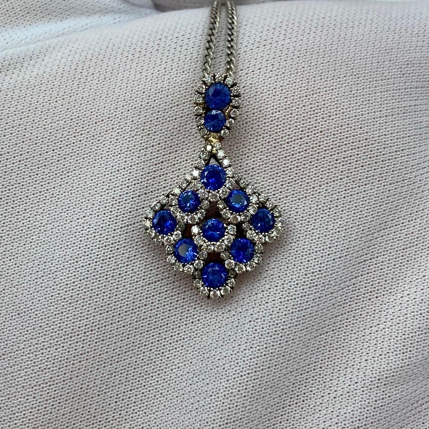 Halskette mit Pfauenanhänger aus 18 Karat Weißgold mit tiefblauem Saphir und Diamant 1