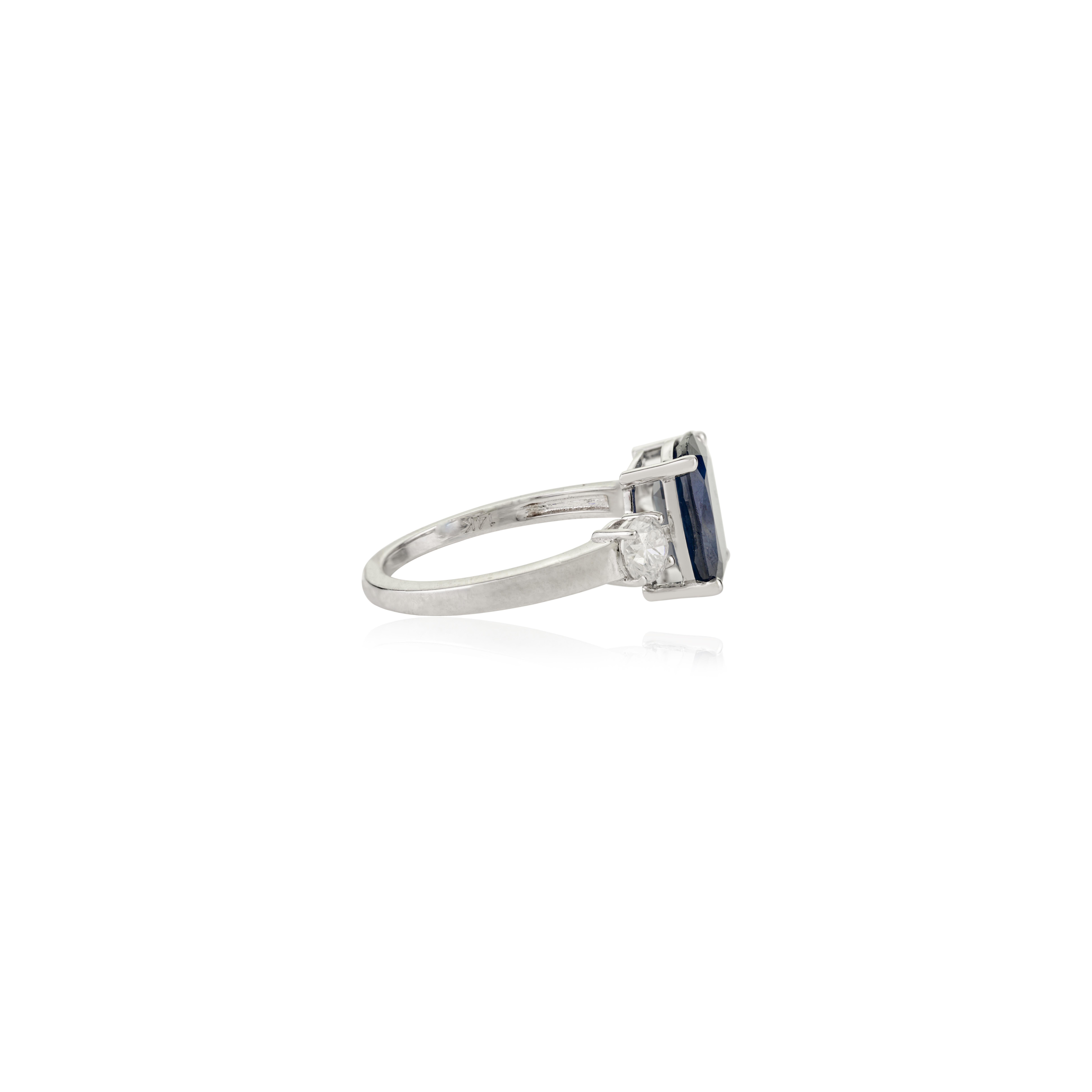 in vendita:  Anello a tre pietre con zaffiro blu intenso e diamante in oro bianco 14k Regalo per donne 9