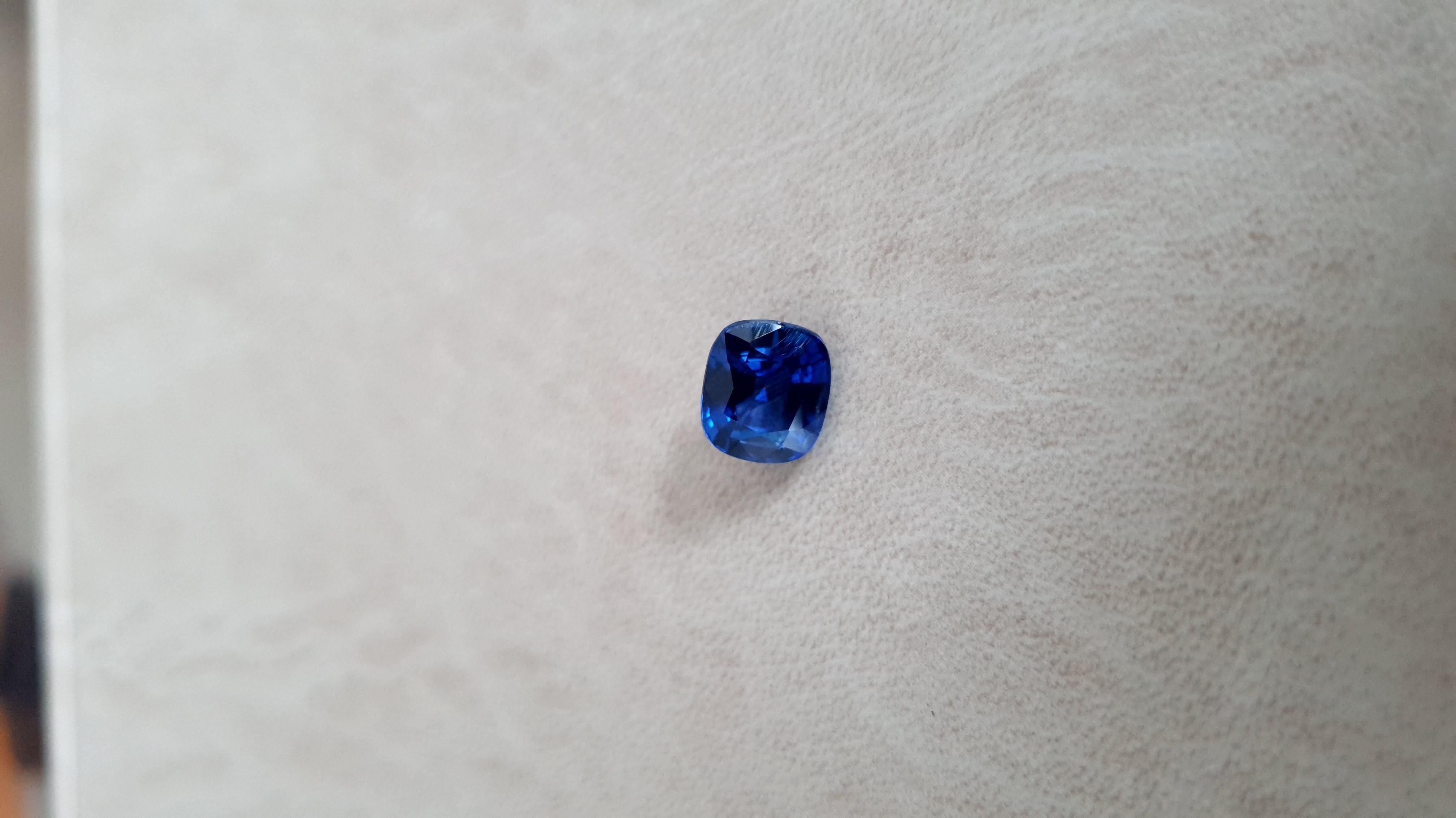 Deep Blue Sapphire, Certified Gem, 4, 27 Ct., Loose Gemstone For Sale 3