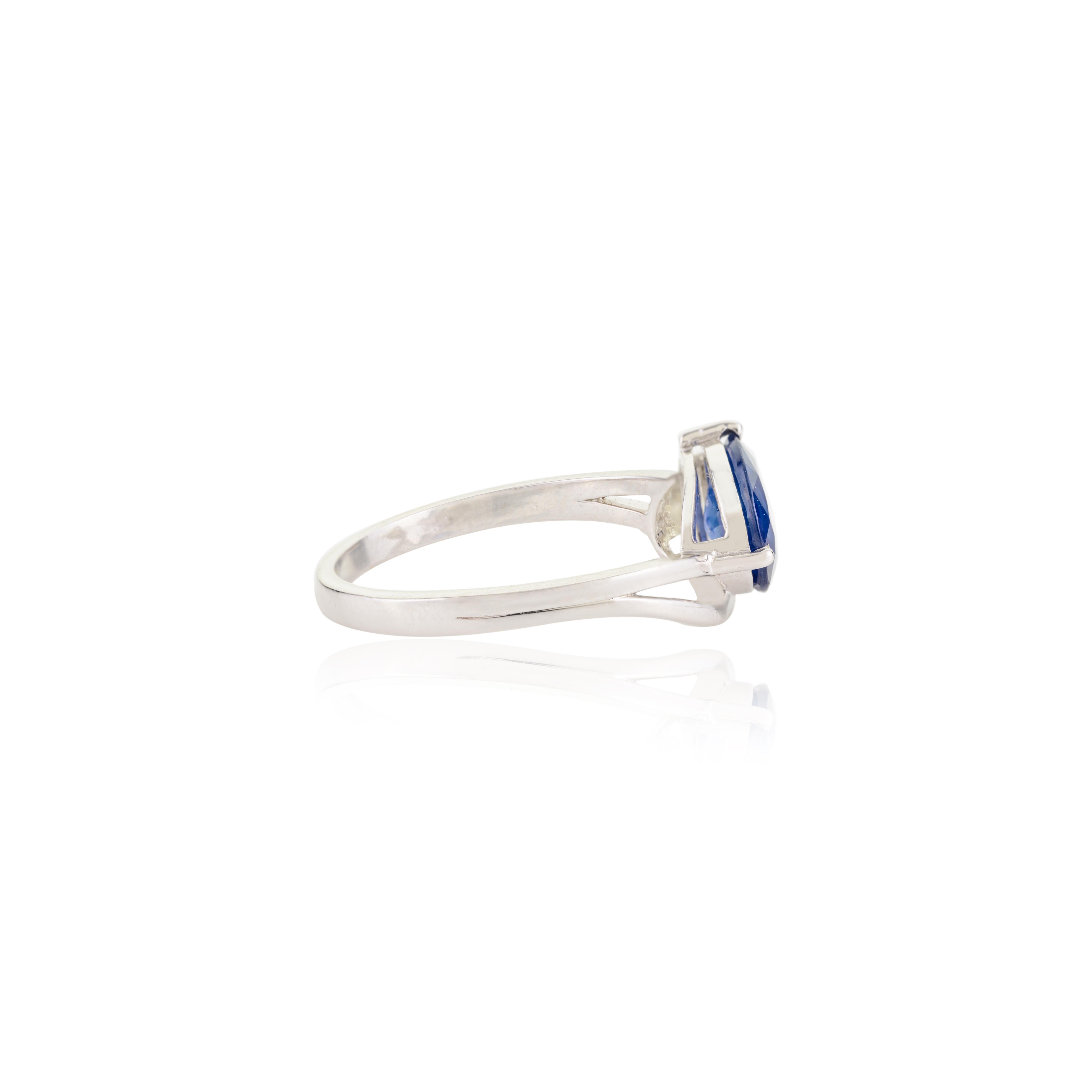 For Sale:  Deep Blue Sapphire Diamond Toi et Moi Ring for Girlfriend in 18k White Gold 8