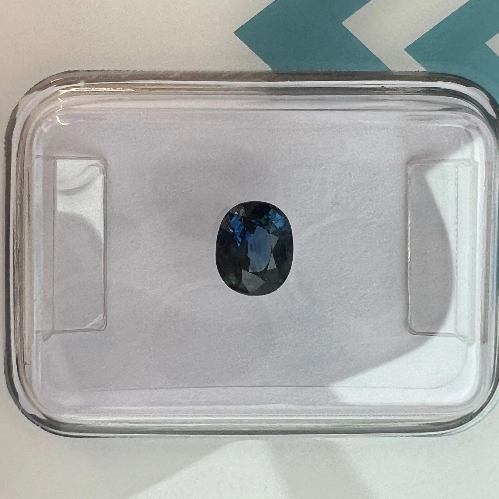 Deep Blue Untreated Oval Cut Sapphire IGI Certified 0.61ct Loose Rare Gem In New Condition For Sale In Birmingham, GB