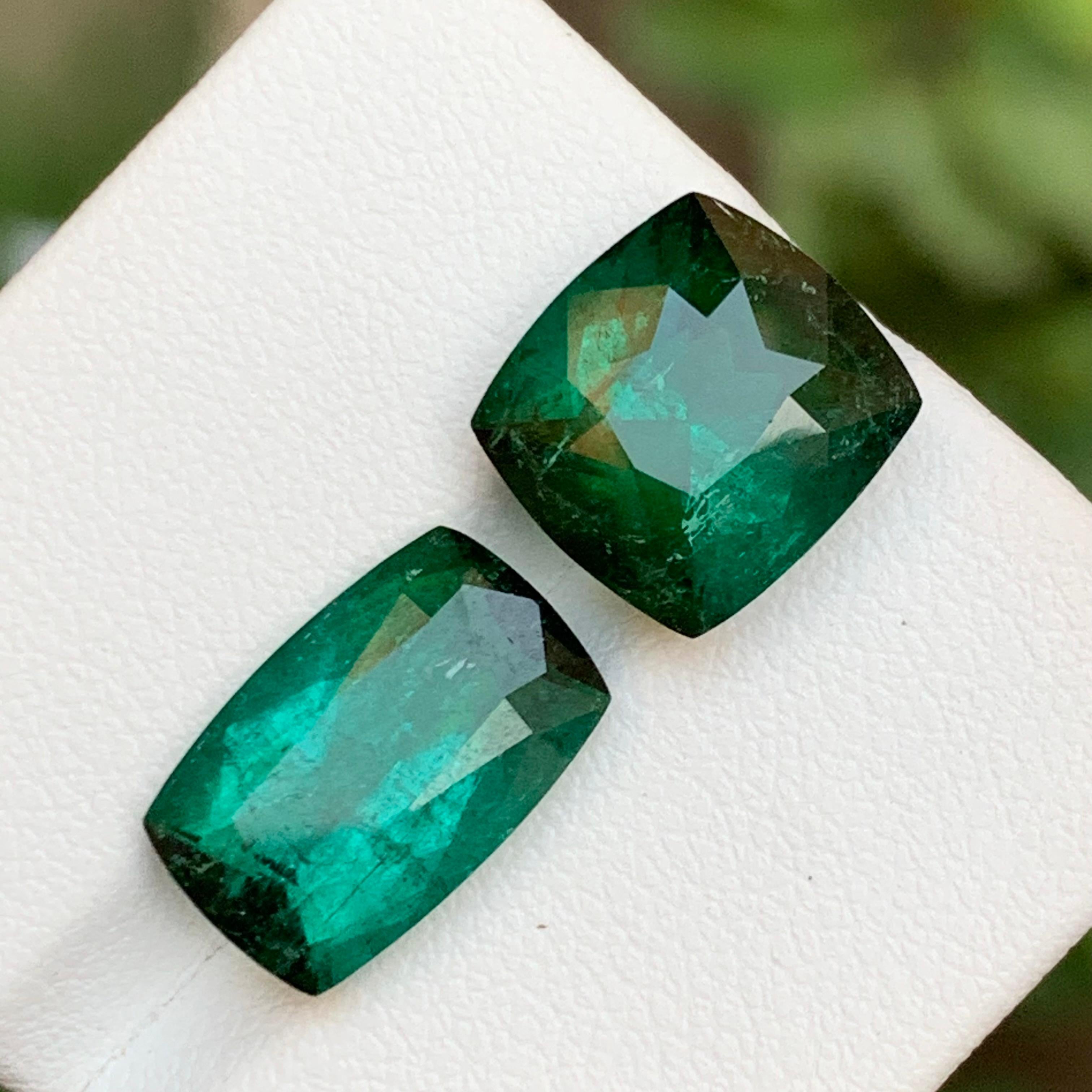 Contemporary Deep Bluish Green Natural Tourmaline Necklace, Pendant, Bracelet Gemstones 10.75 For Sale