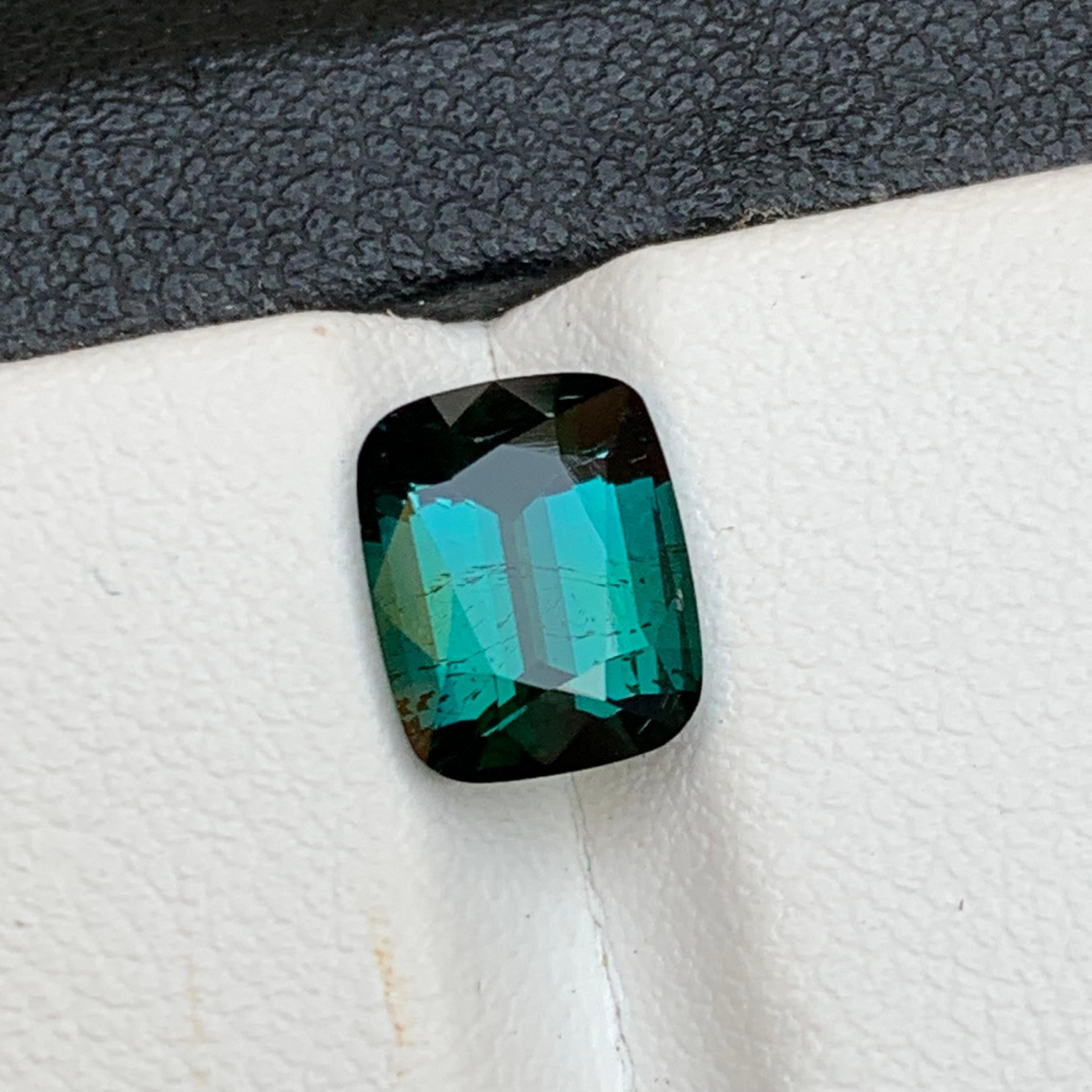 Women's or Men's Deep Bluish Green Natural Tourmaline Ring Gemstone 2.35 Ct Cushion Cut-Jewelry For Sale
