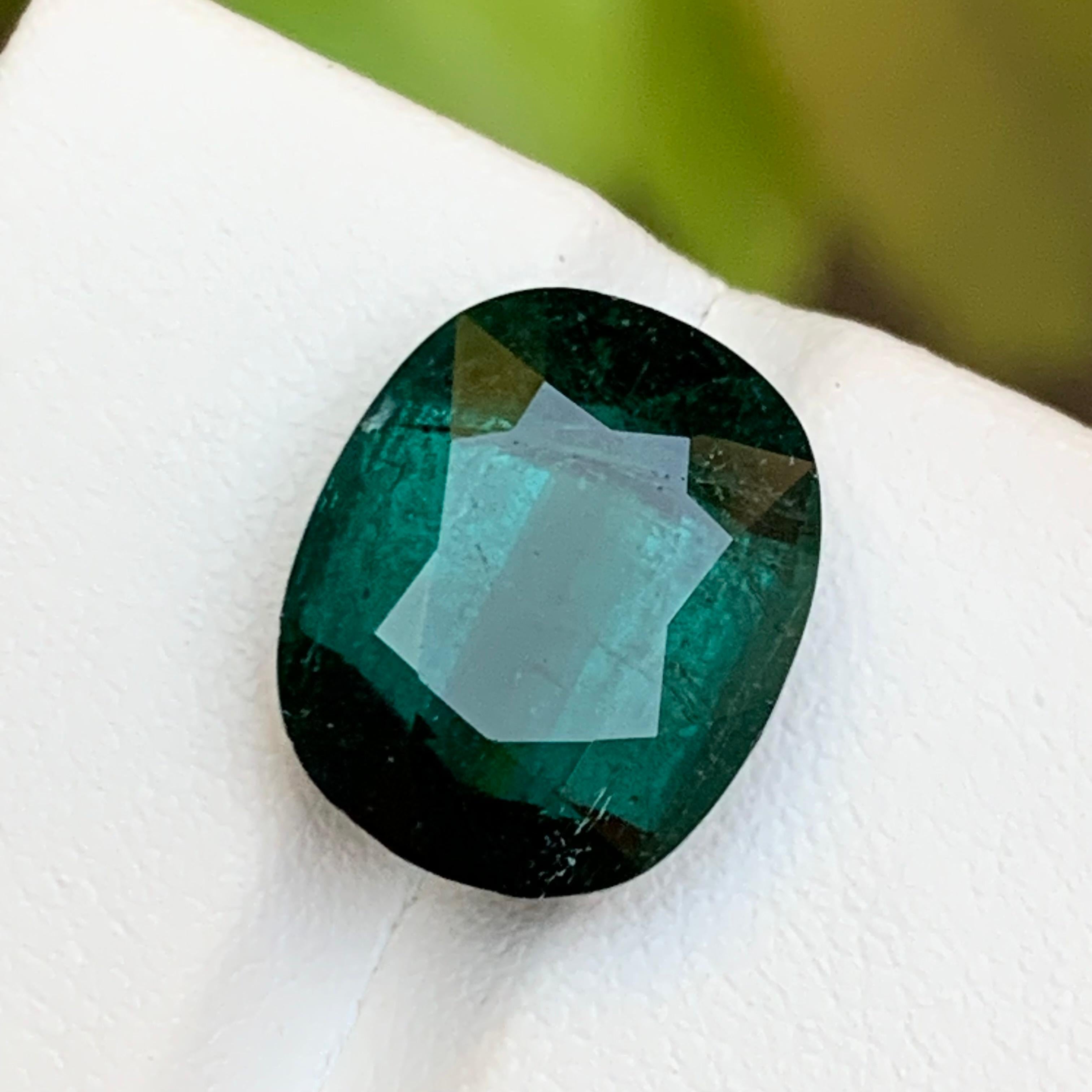 Anello con tormalina naturale verde intenso, ciondolo, pietra preziosa da 8,55 carati con taglio a cuscino in vendita 4