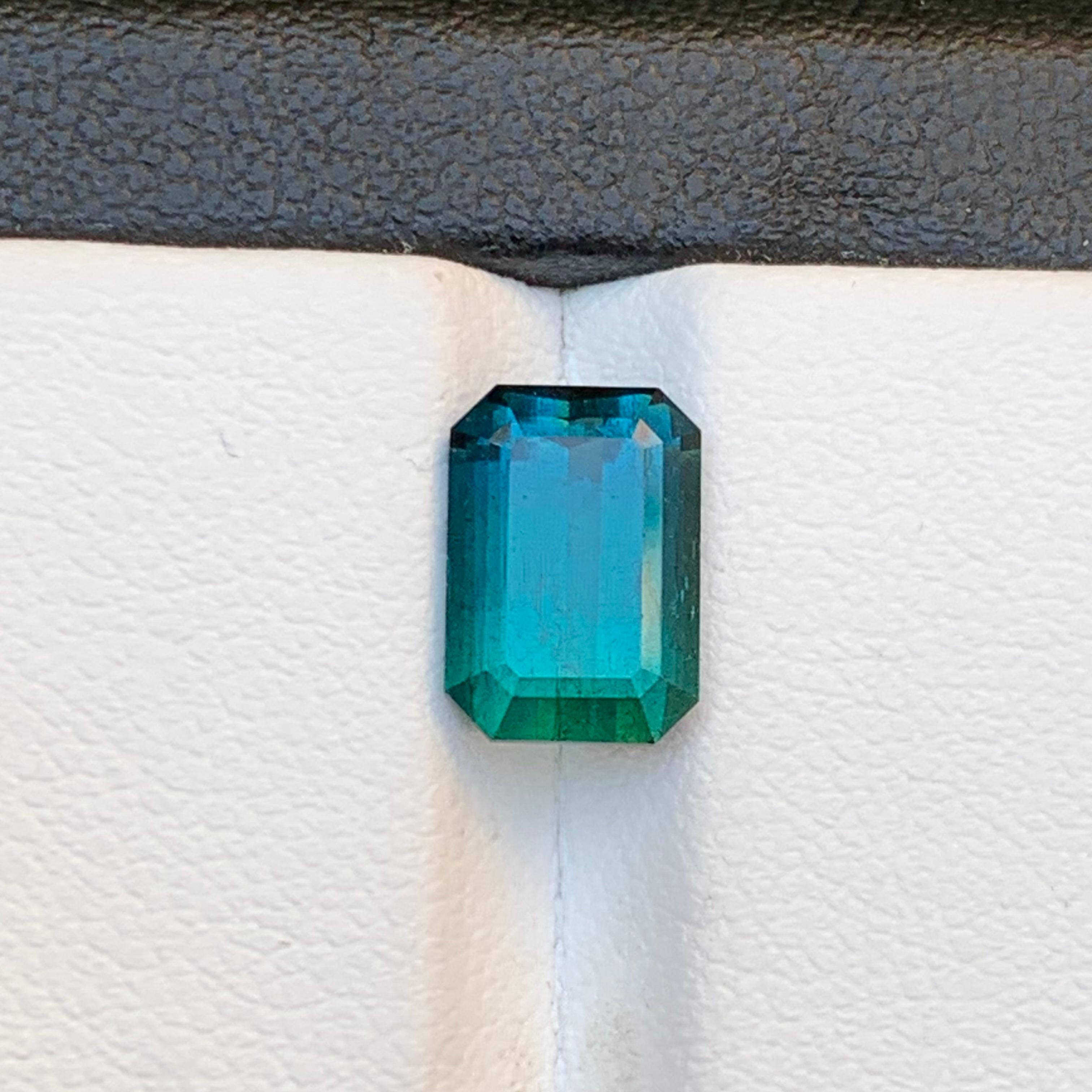 Anello con tormalina naturale bicolore verde scuro, gemma sfusa da 3,10 ct Jewell in vendita 5