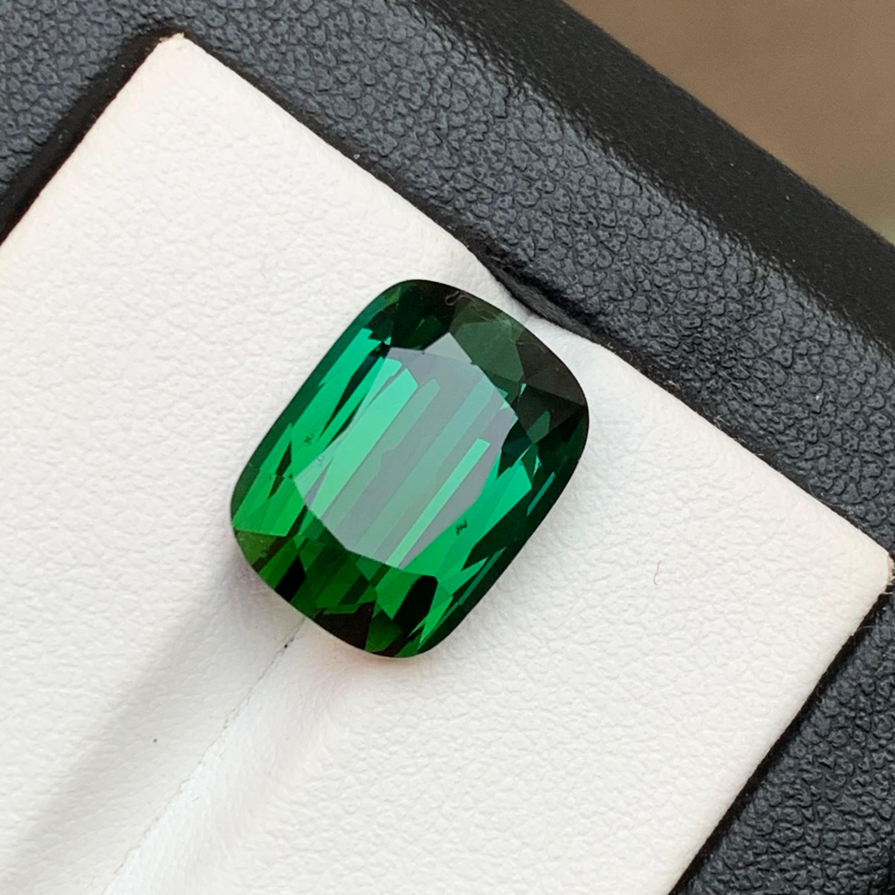Taille coussin Bague en tourmaline naturelle vert bleuté profond taille coussin 9,50 carats en vente
