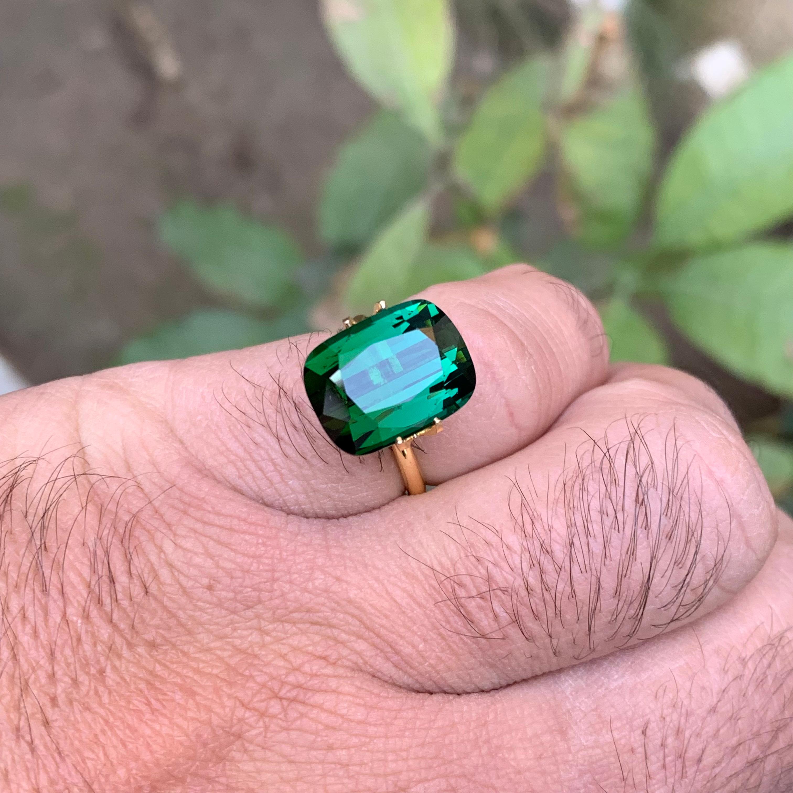 Bague en tourmaline naturelle vert bleuté profond taille coussin 9,50 carats Neuf - En vente à Peshawar, PK
