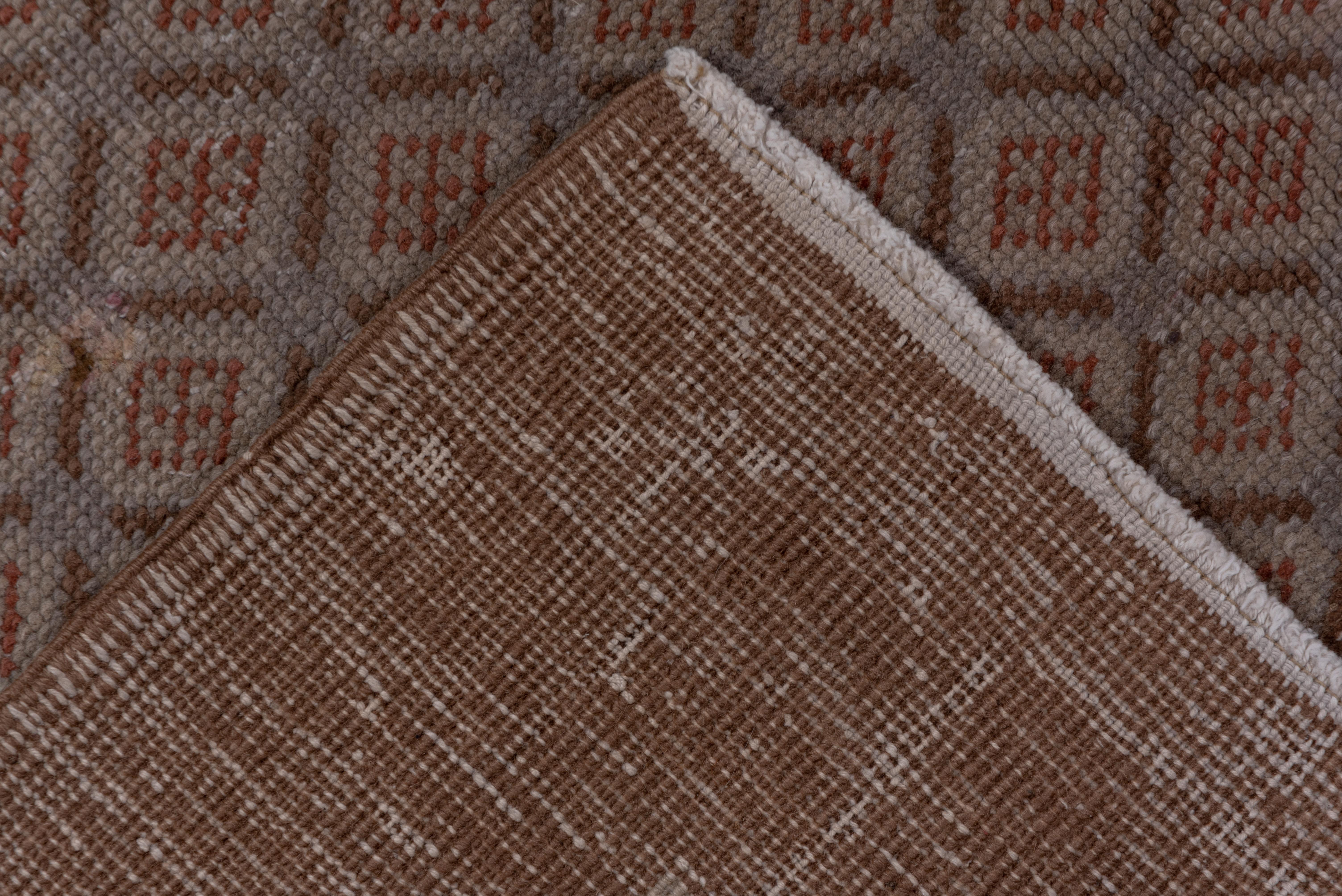 Deep Brown Rich Oushak im Zustand „Gut“ im Angebot in New York, NY
