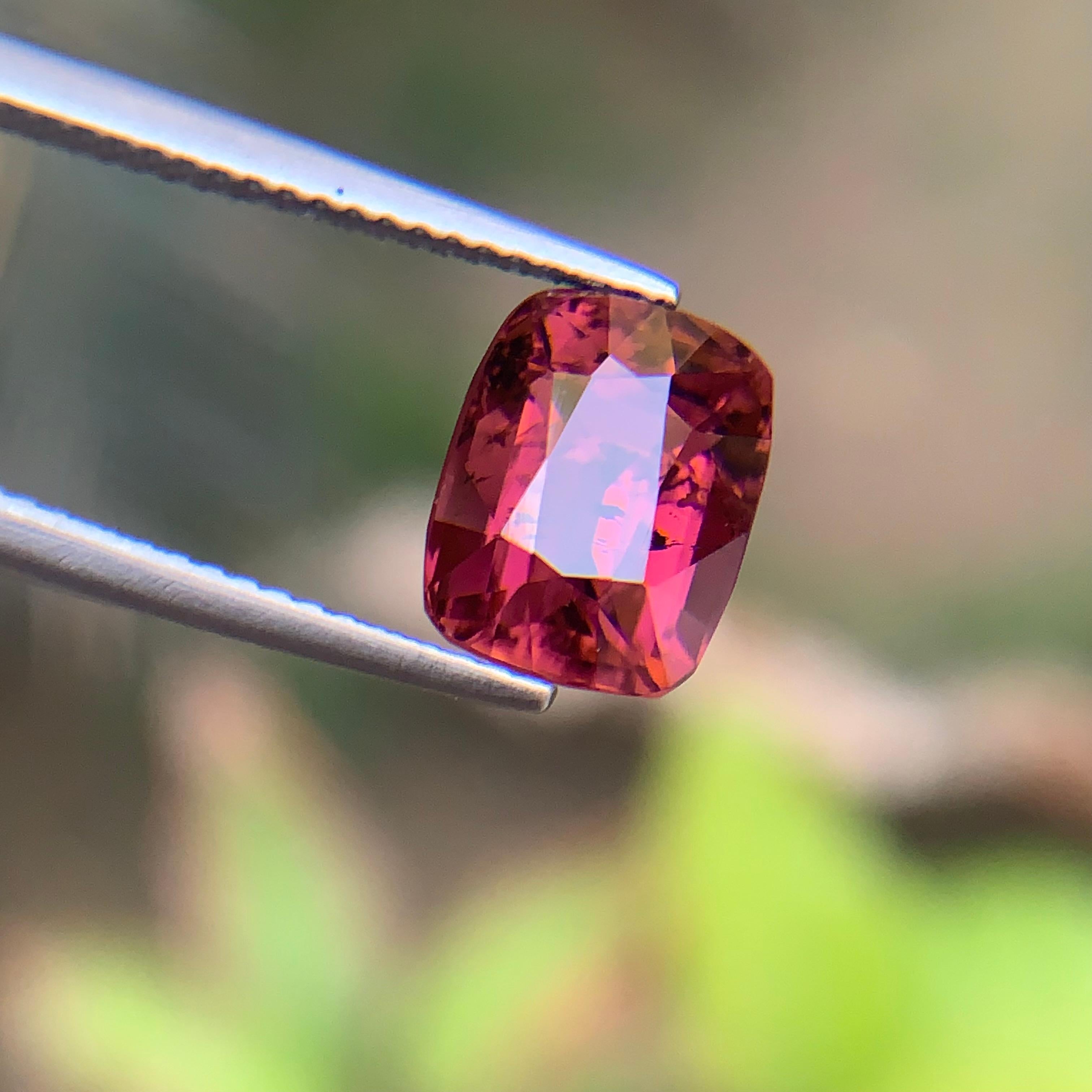 Tourmaline rose foncé 3.73Ct Cushion Cut Natural Loose Gemstone for Ring en vente 6