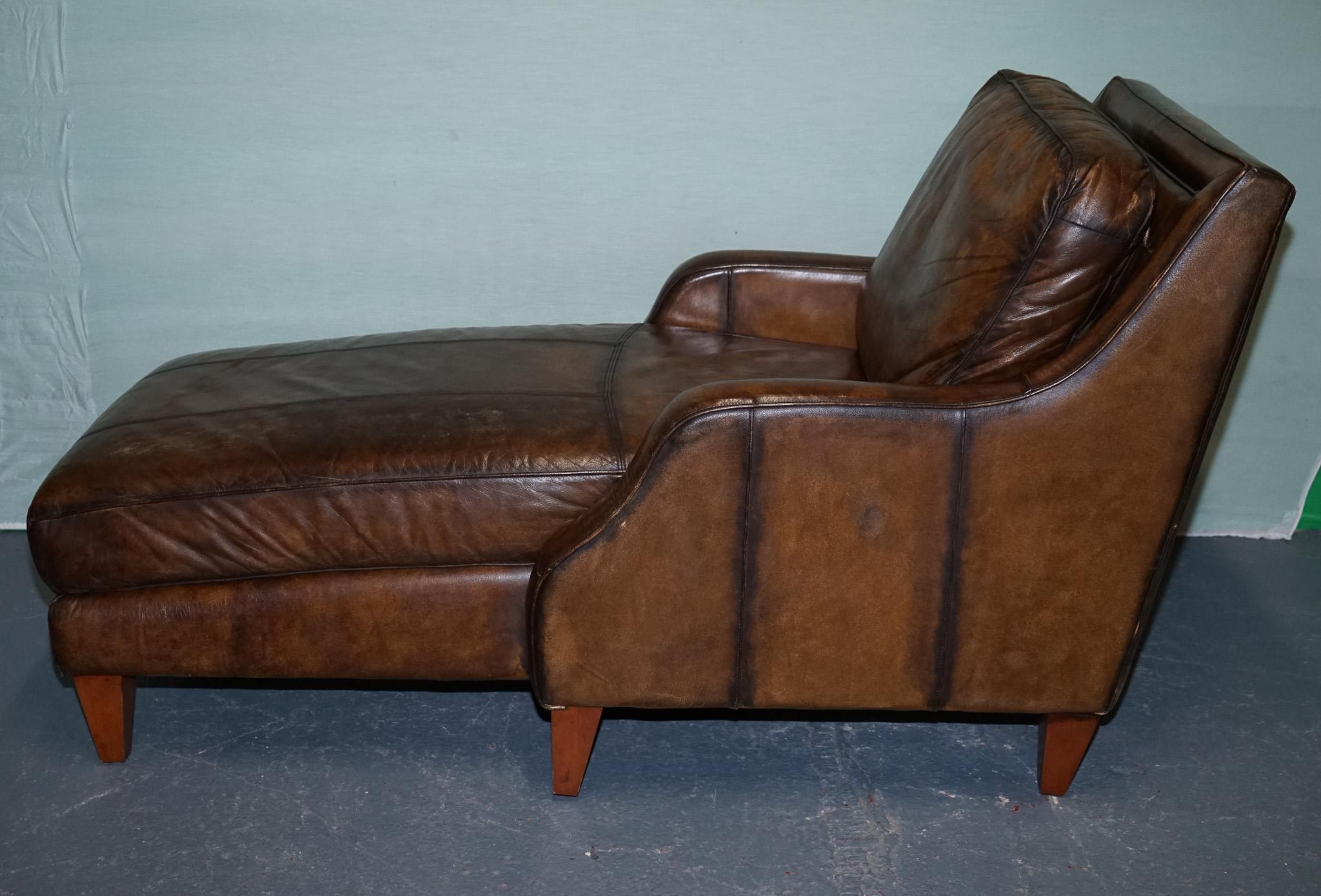 DEEP COGNAC HAND DYED LEATHER CHAISE LOUNGE ARMCHAiR SEATING For Sale 3