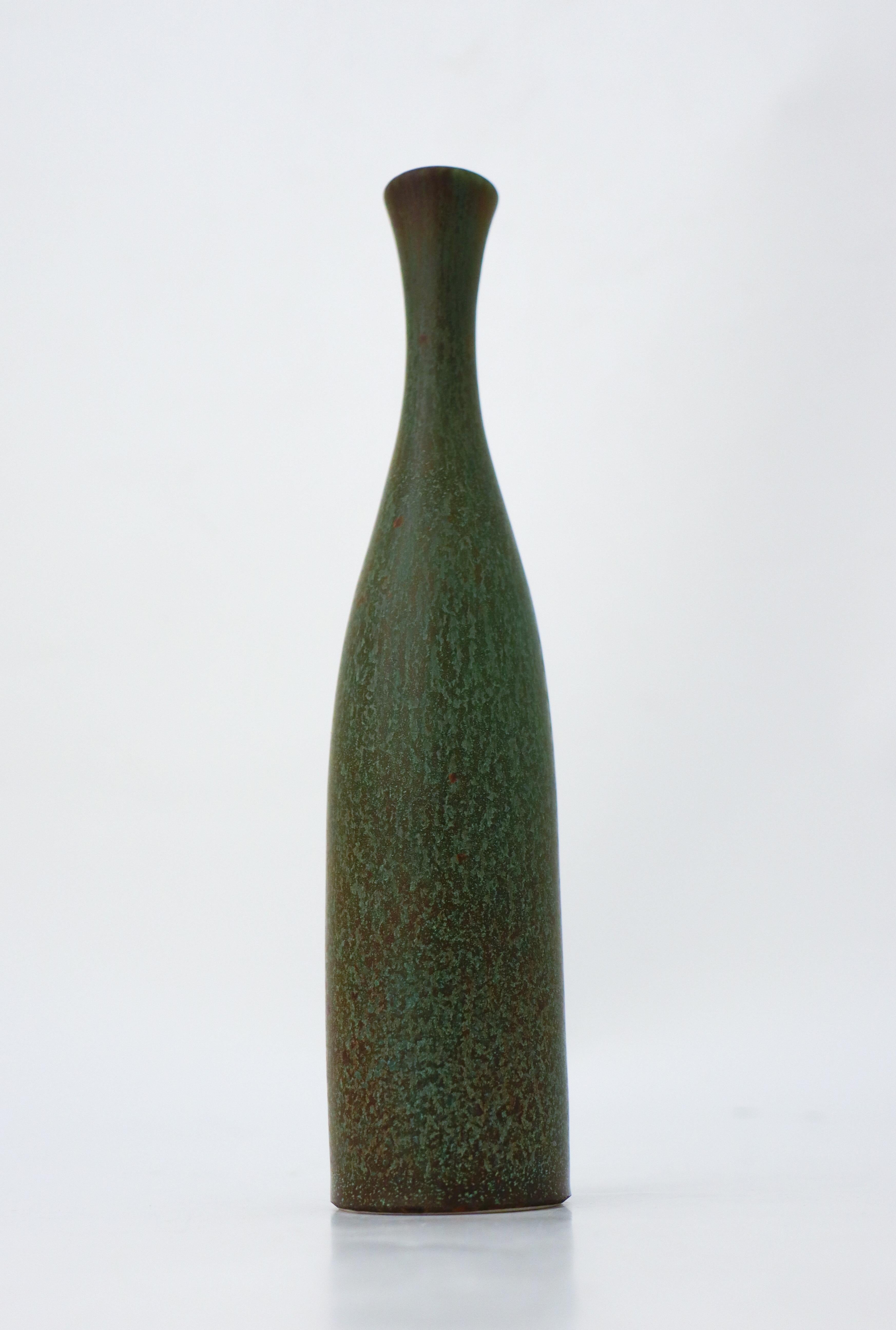 Swedish Deep Green Ceramic Vase - Carl-Harry Stålhane - Rörstrand - Mid 20th Century For Sale