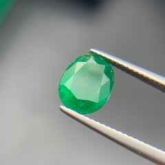 Deep Green Emerald 2.70 Ct Natural Loose Gemstone Oval Cut for Ring or Jewelry