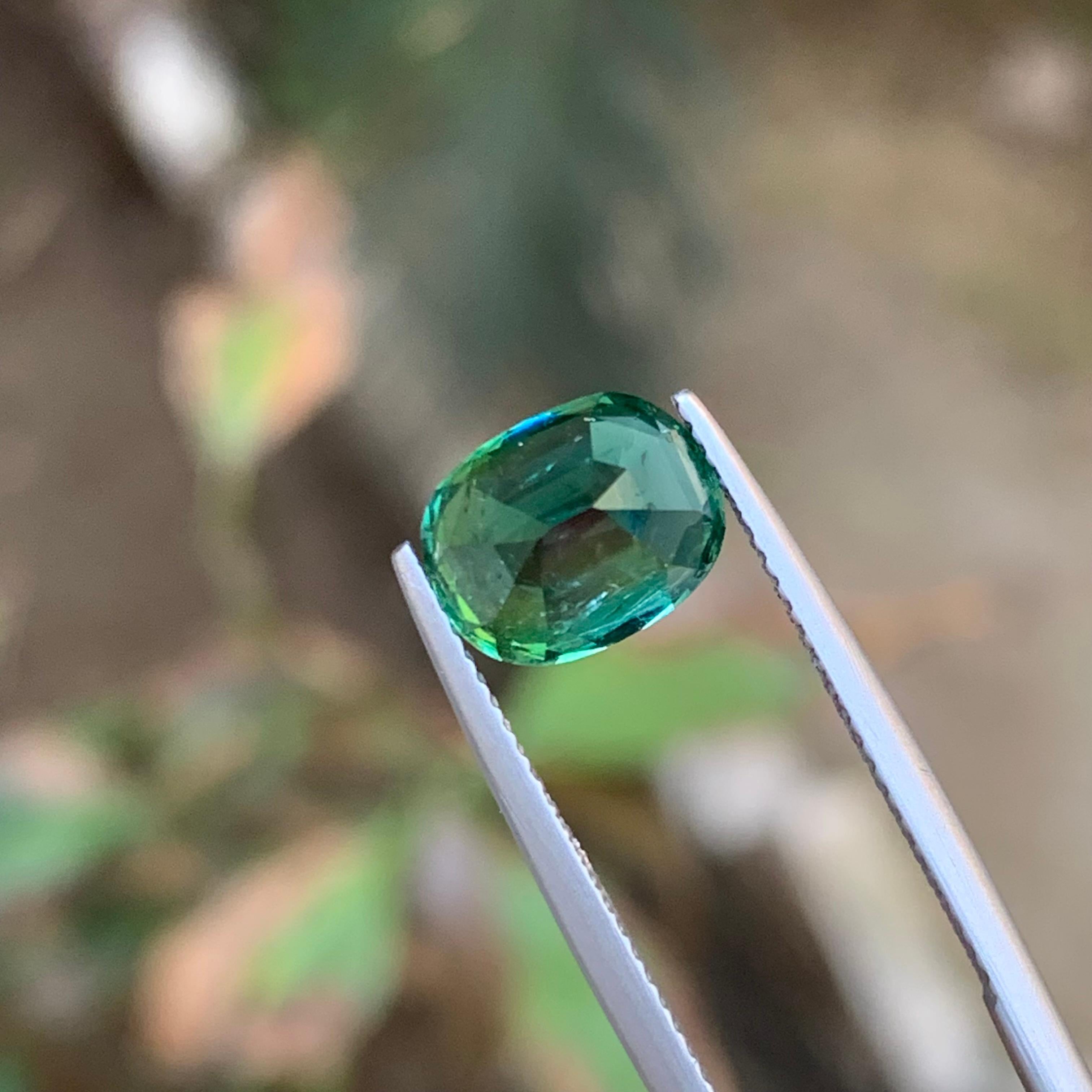 Deep Green Natural Tourmaline Ring Loose Gemstone 3.20 Ct Cushion Cut-Jewelry In New Condition For Sale In Peshawar, PK