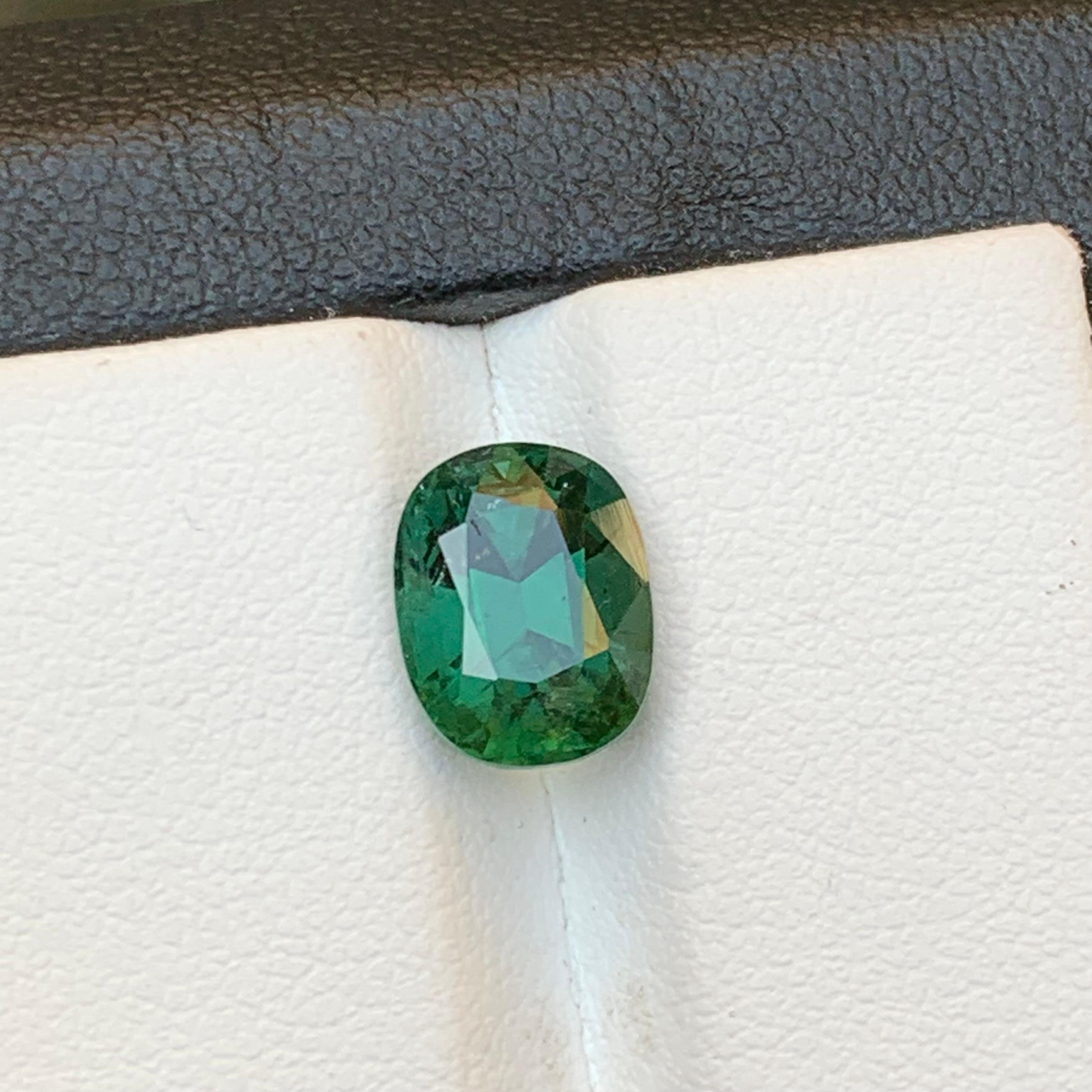 Women's or Men's Deep Green Natural Tourmaline Ring Loose Gemstone 3.20 Ct Cushion Cut-Jewelry For Sale