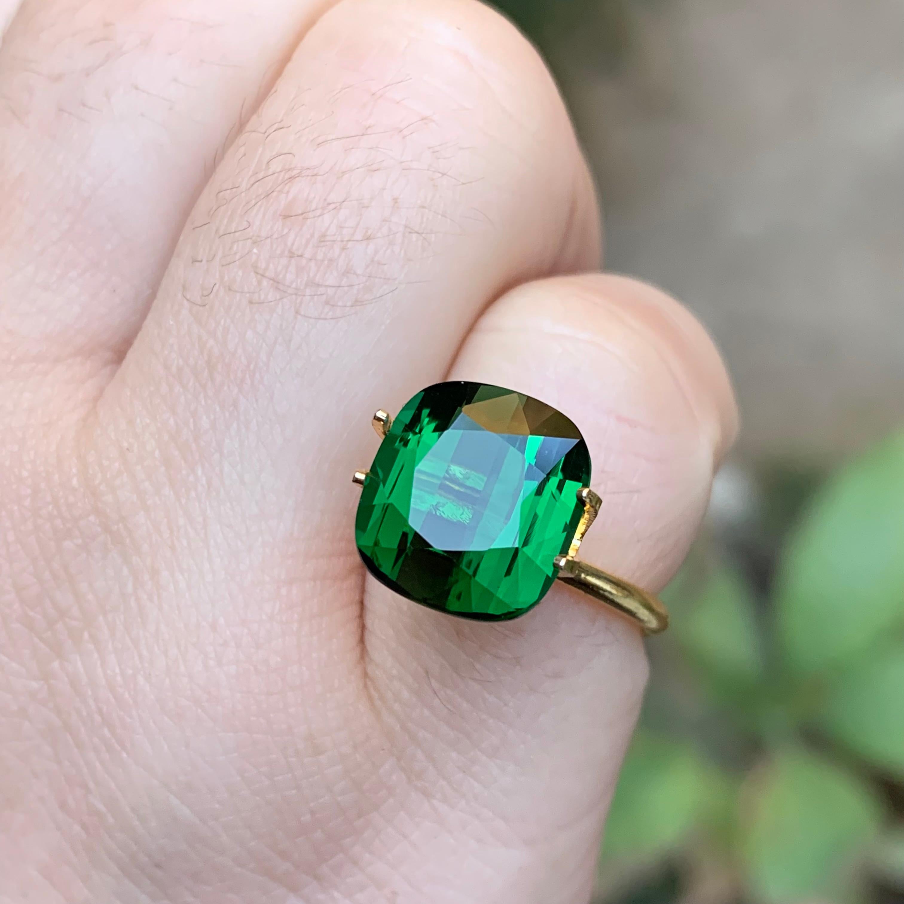 Deep Green Natural Tourmaline Ring Loose Gemstone 6.85 Ct Cushion Cut-Jewelry For Sale 3
