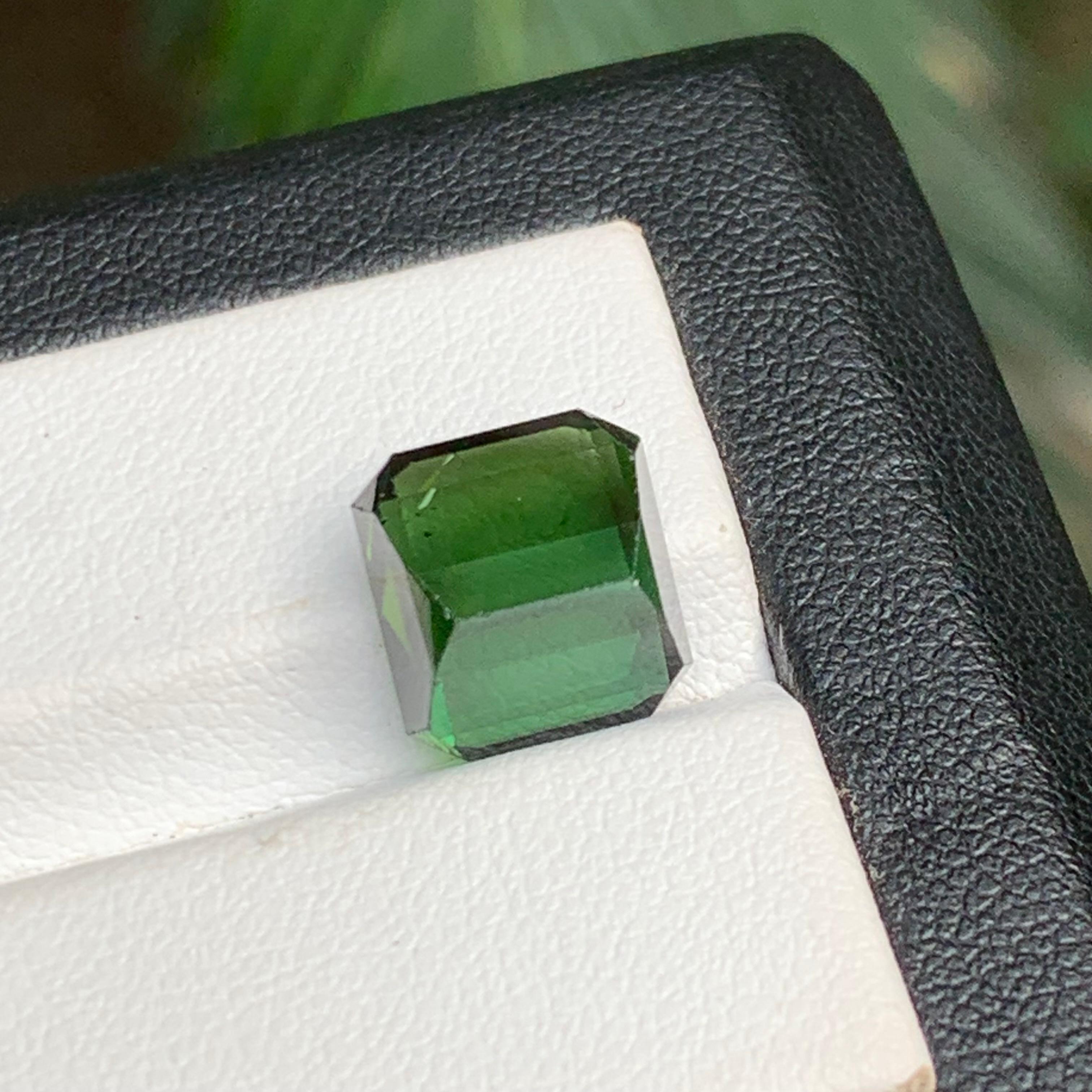 Tiefgrüner natürlicher Turmalin Ring, Anhänger Loser Edelstein 6,50 Ct Smaragdschliff für Damen oder Herren im Angebot
