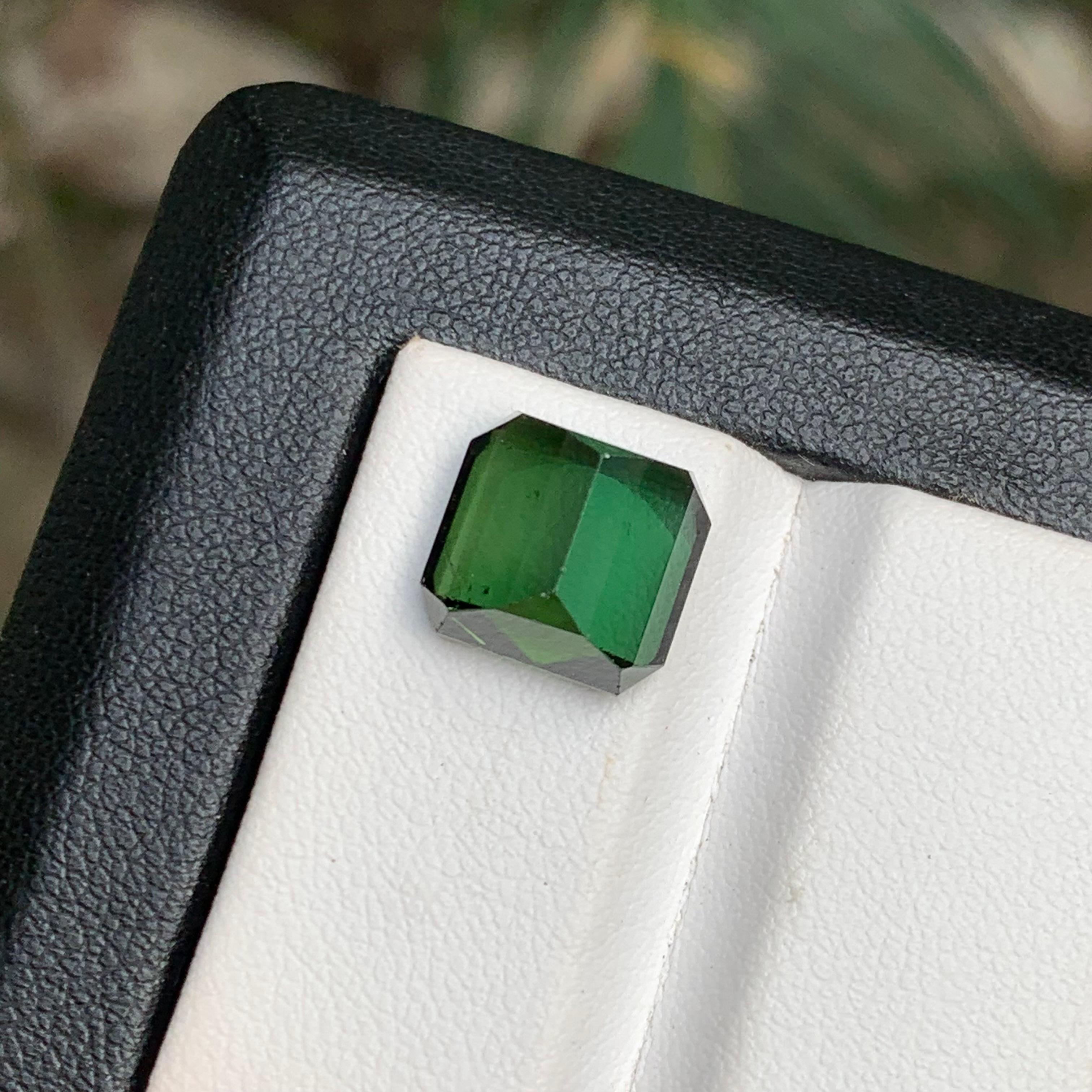 Tiefgrüner natürlicher Turmalin Ring, Anhänger Loser Edelstein 6,50 Ct Smaragdschliff im Angebot 1