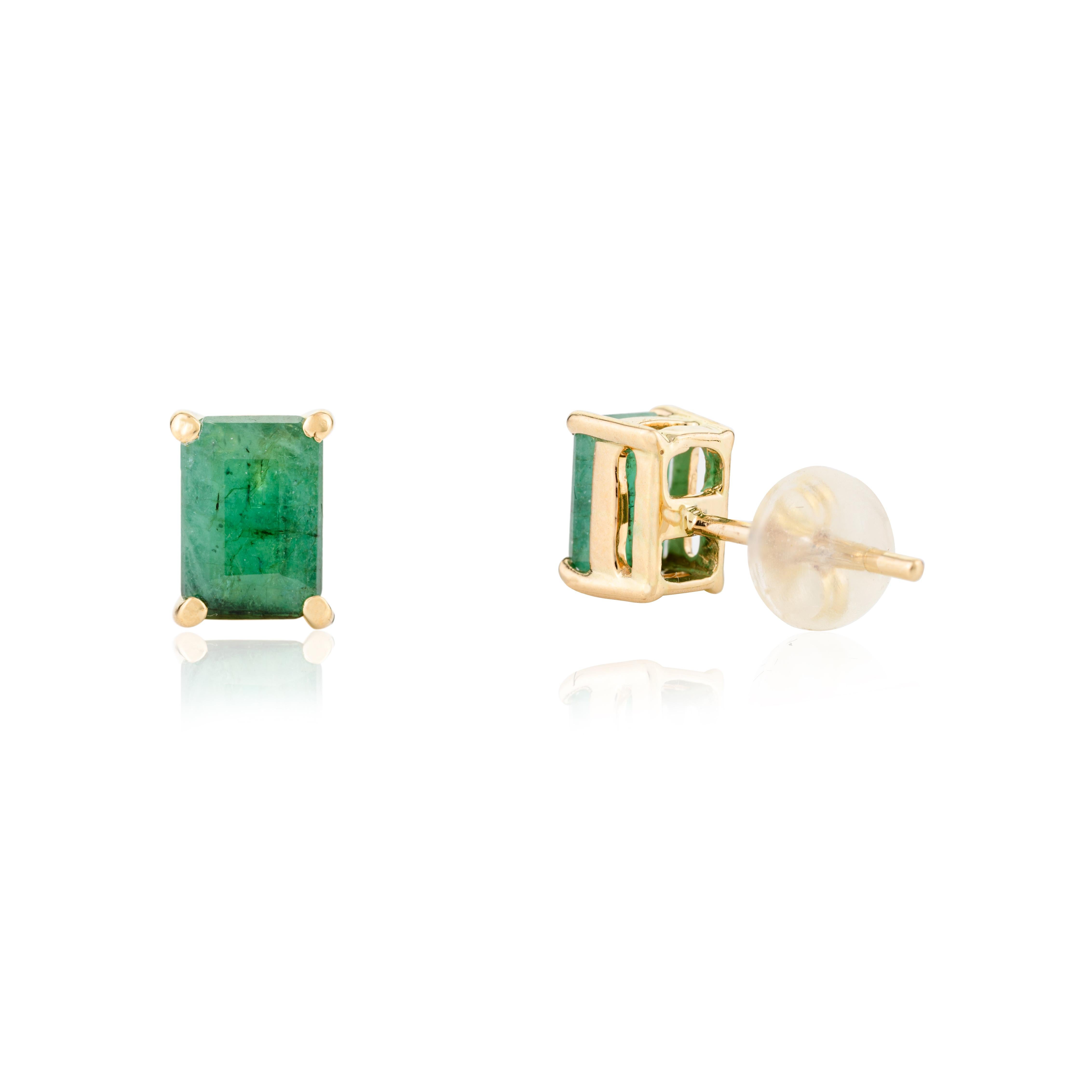 Clous d'oreilles octogonales en or jaune massif 18 carats Neuf - En vente à New York, NY