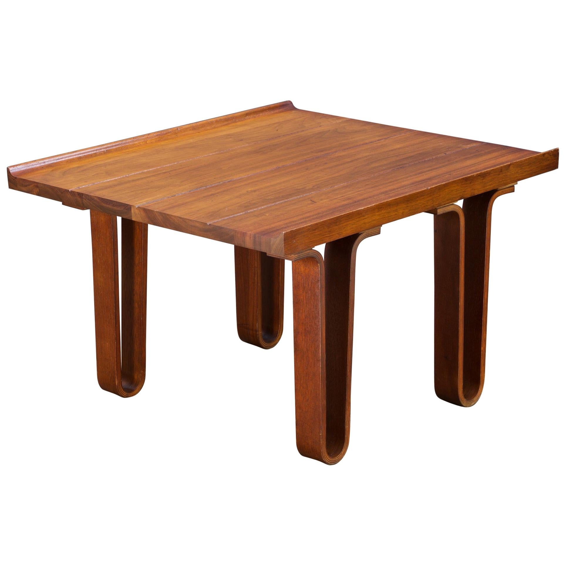 Deep-Hued Walnut Pedestal Table or Plant Stand Bentwood Dunbar Widdicomb Style
