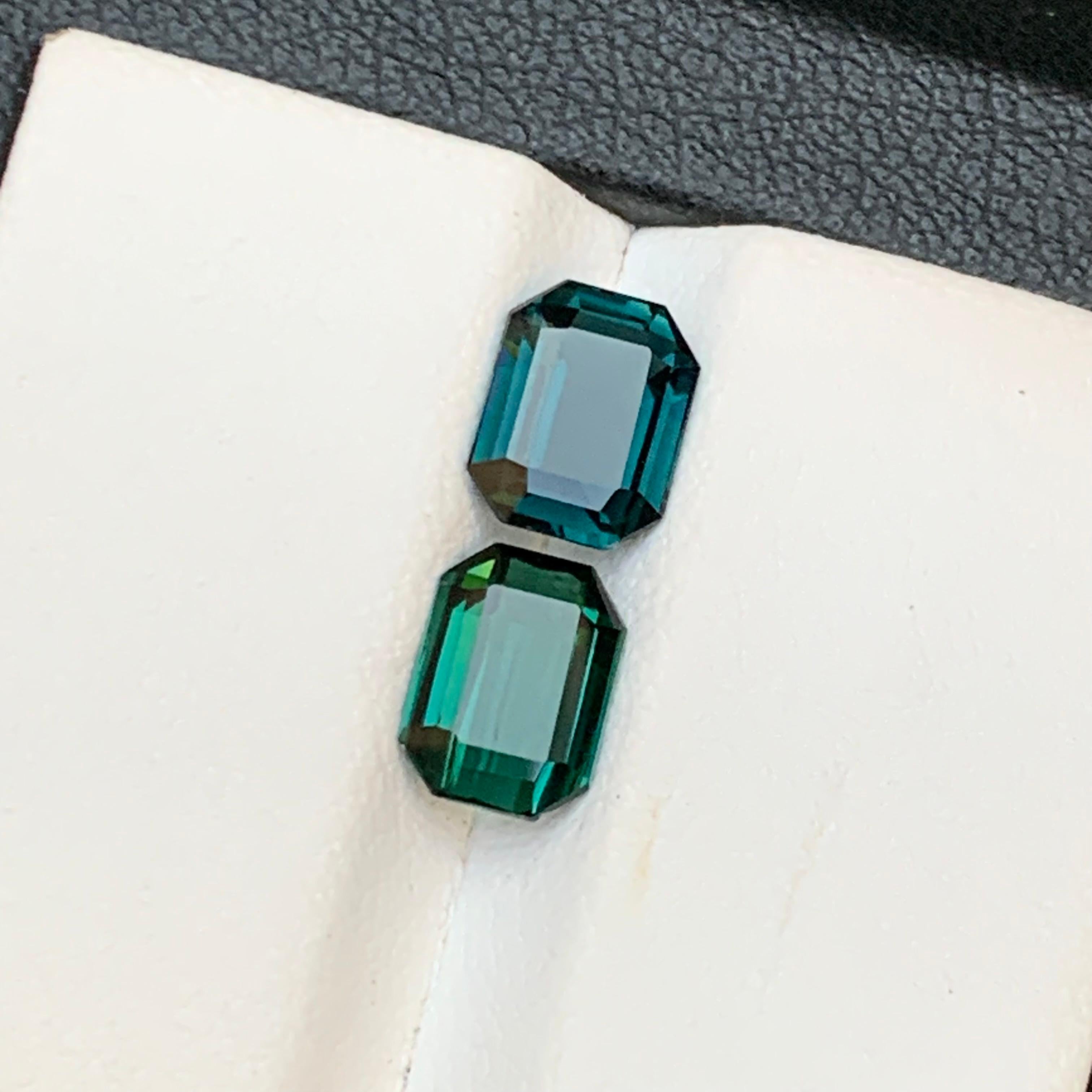Women's or Men's Deep Indicolite Blue & Bluish Green Natural Tourmaline Gemstones 2.45 Ct-Jewelry For Sale