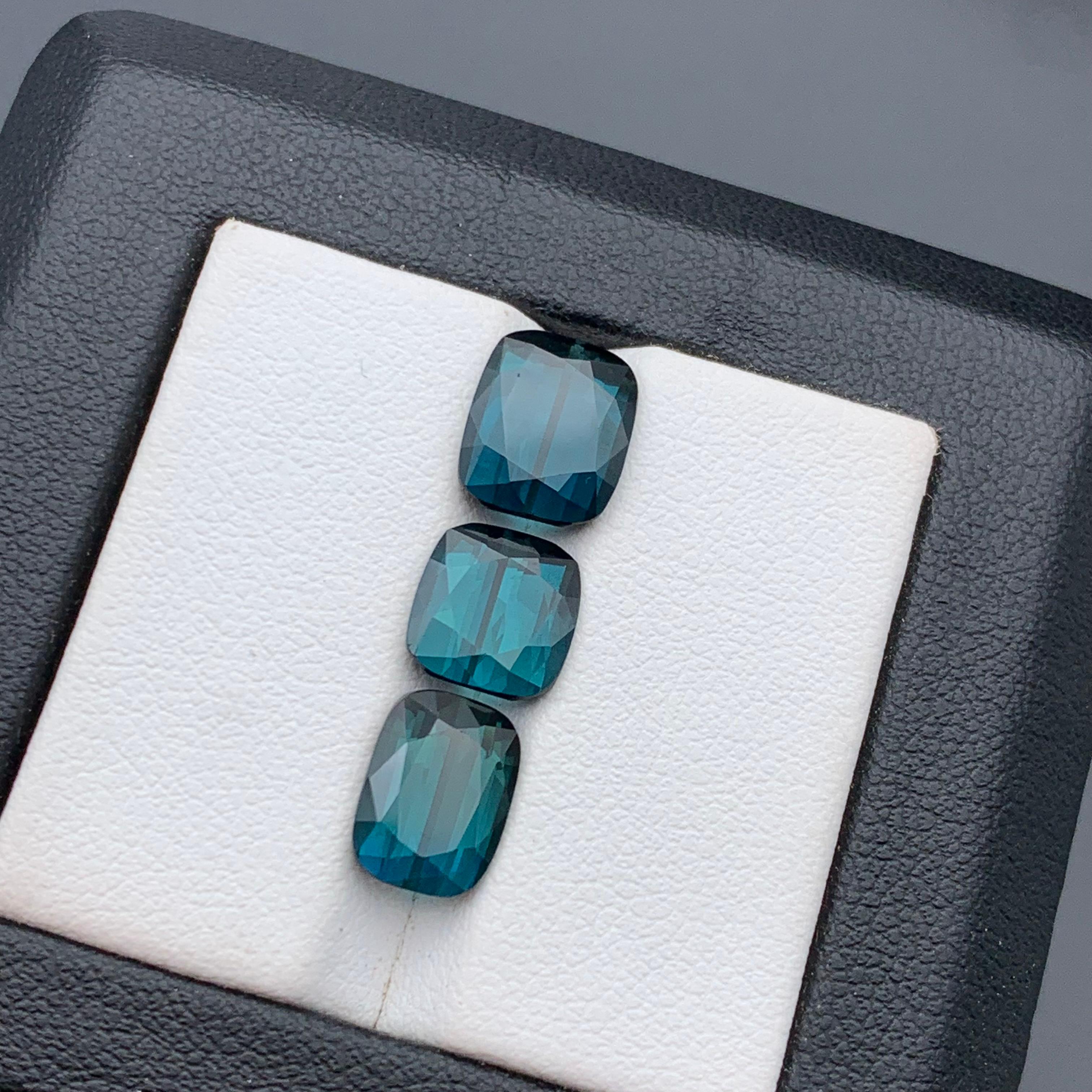 Gemme sciolte di tormalina naturale blu intenso Indicolite Lotto 7,40 Ct Taglio Cuscino in vendita 7