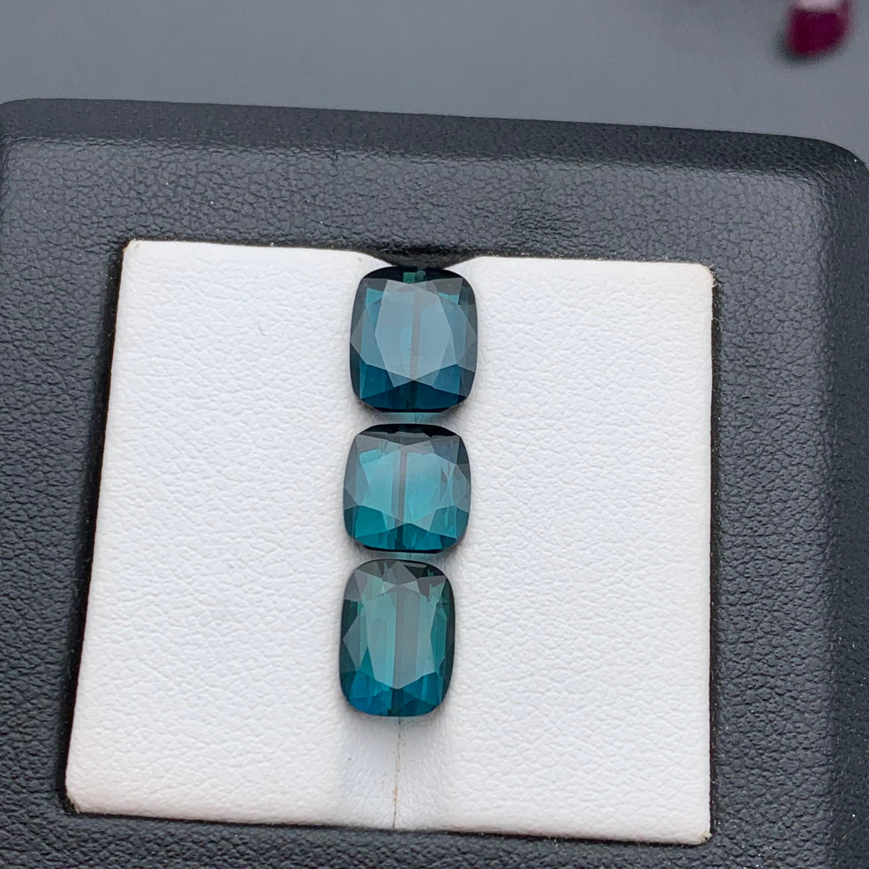 Gemme sciolte di tormalina naturale blu intenso Indicolite Lotto 7,40 Ct Taglio Cuscino in vendita 8